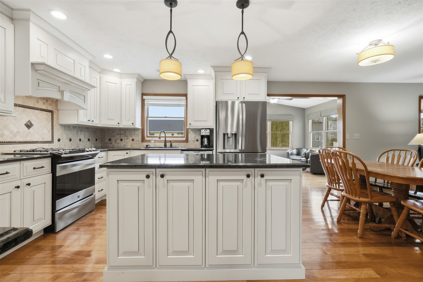 2 Knottingham Court, Bloomington, IL 61704