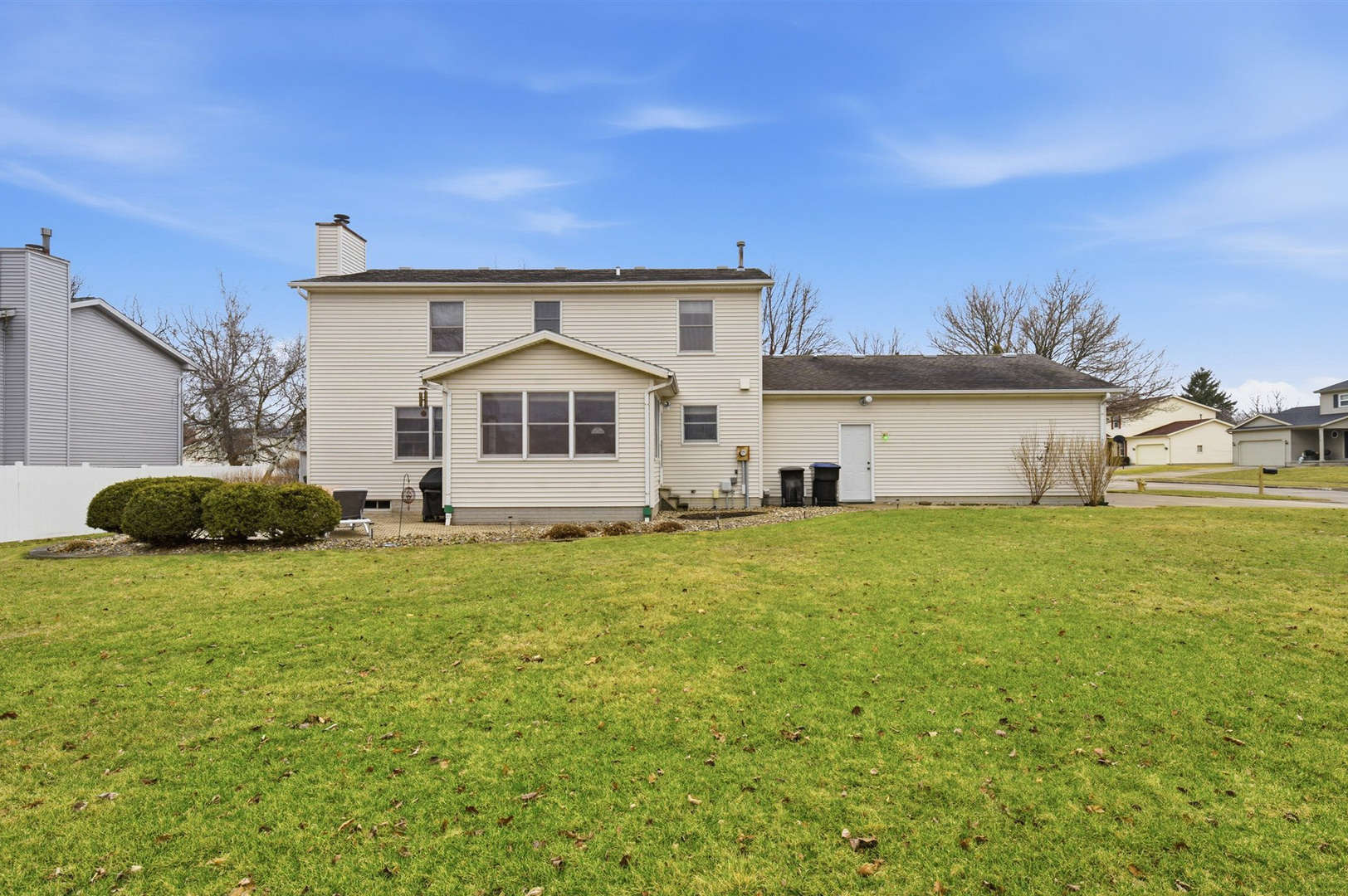 2 Knottingham Court, Bloomington, IL 61704