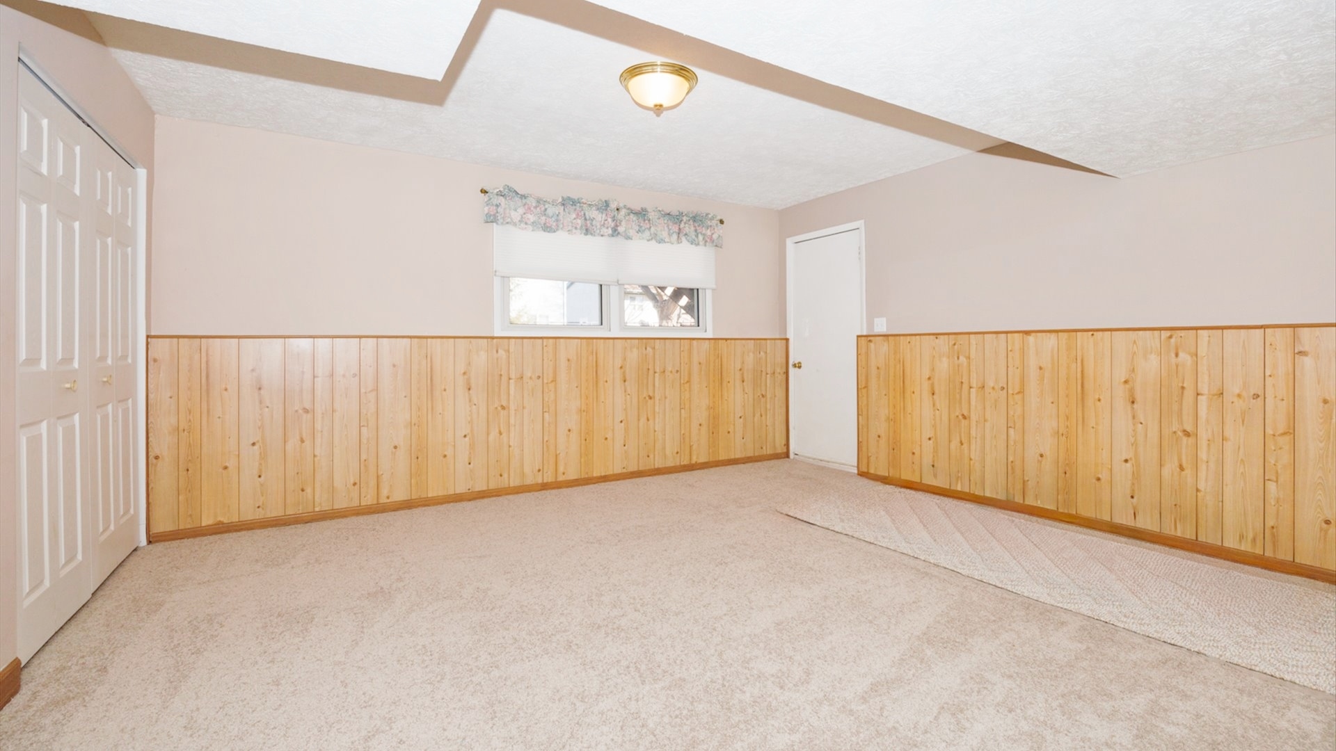 1316 Hanson Drive, Normal, IL 61761