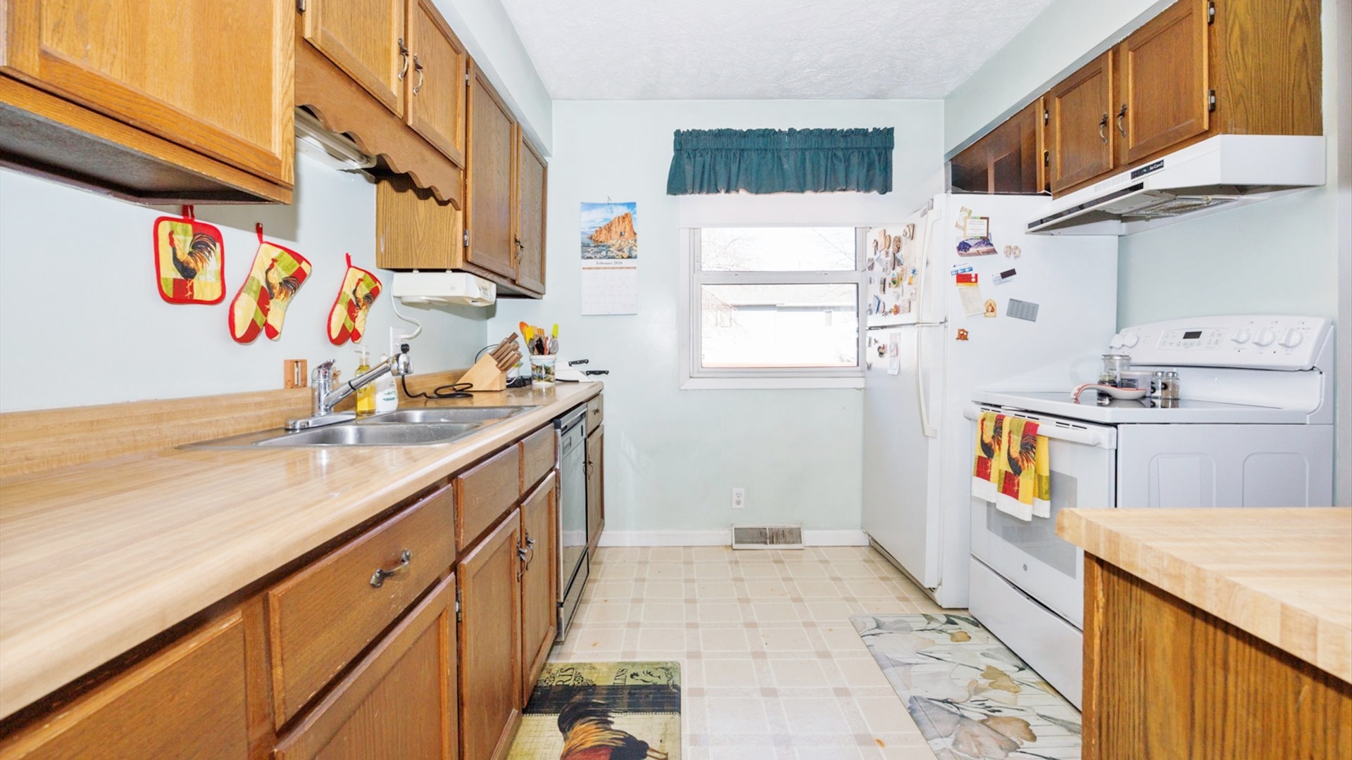 1316 Hanson Drive, Normal, IL 61761