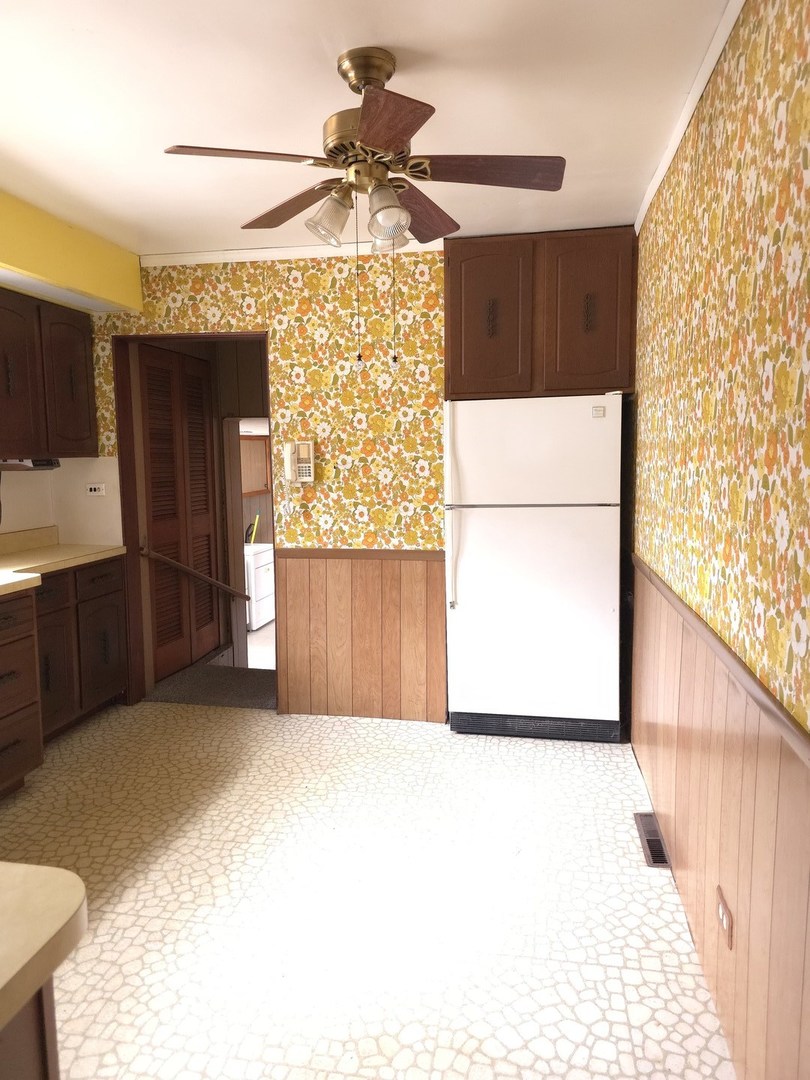 1021 W 173rd Street, Hazel Crest, IL 60429