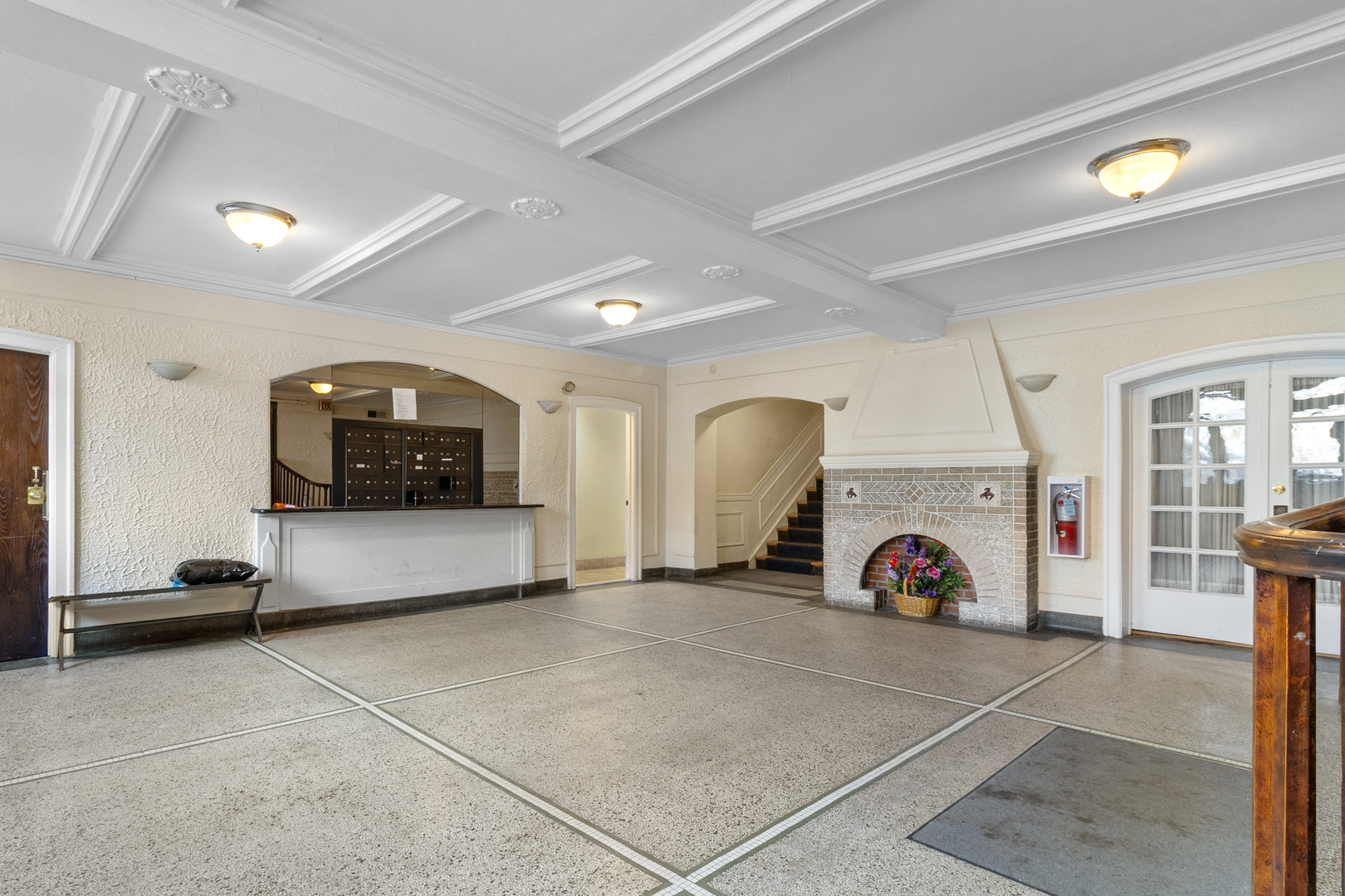 1127 W FARWELL Avenue #105, Chicago, IL 60626