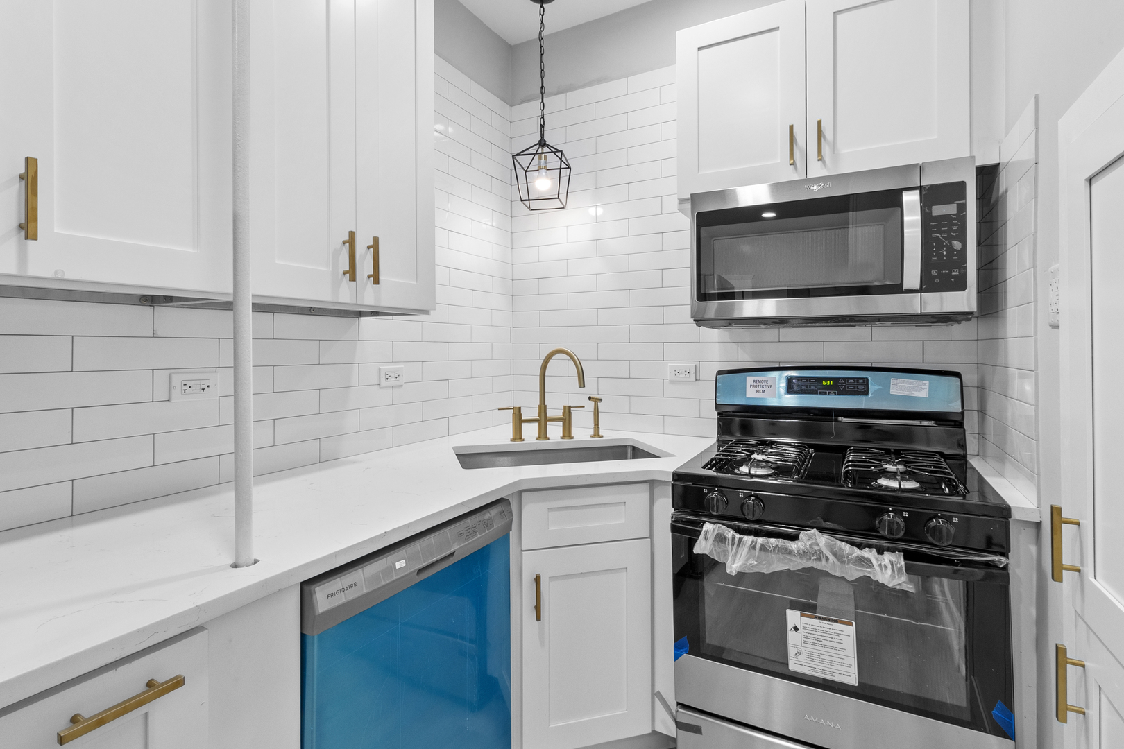 1127 W FARWELL Avenue #105, Chicago, IL 60626