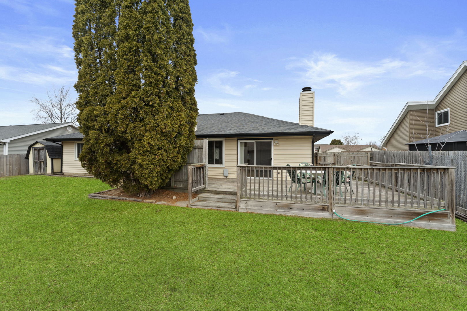 1224 Hialeah Lane, Hanover Park, IL 60133