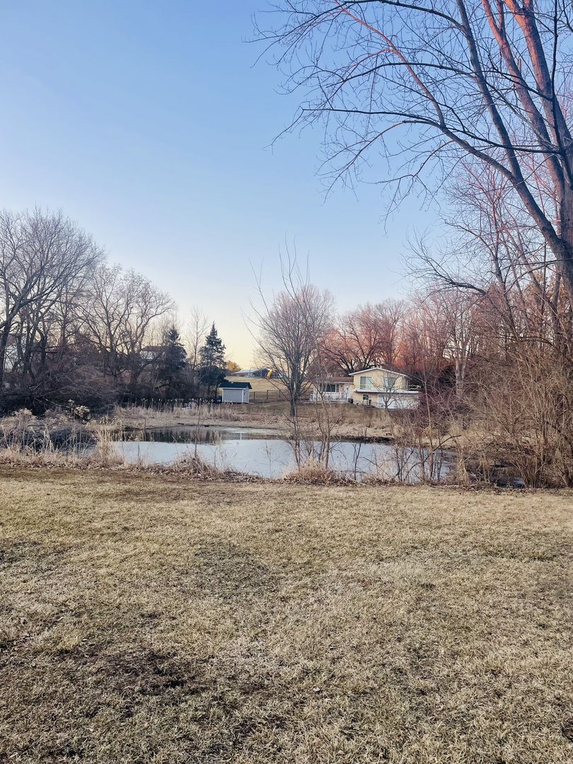 34940 N LEONARD Avenue, Ingleside, IL 60041