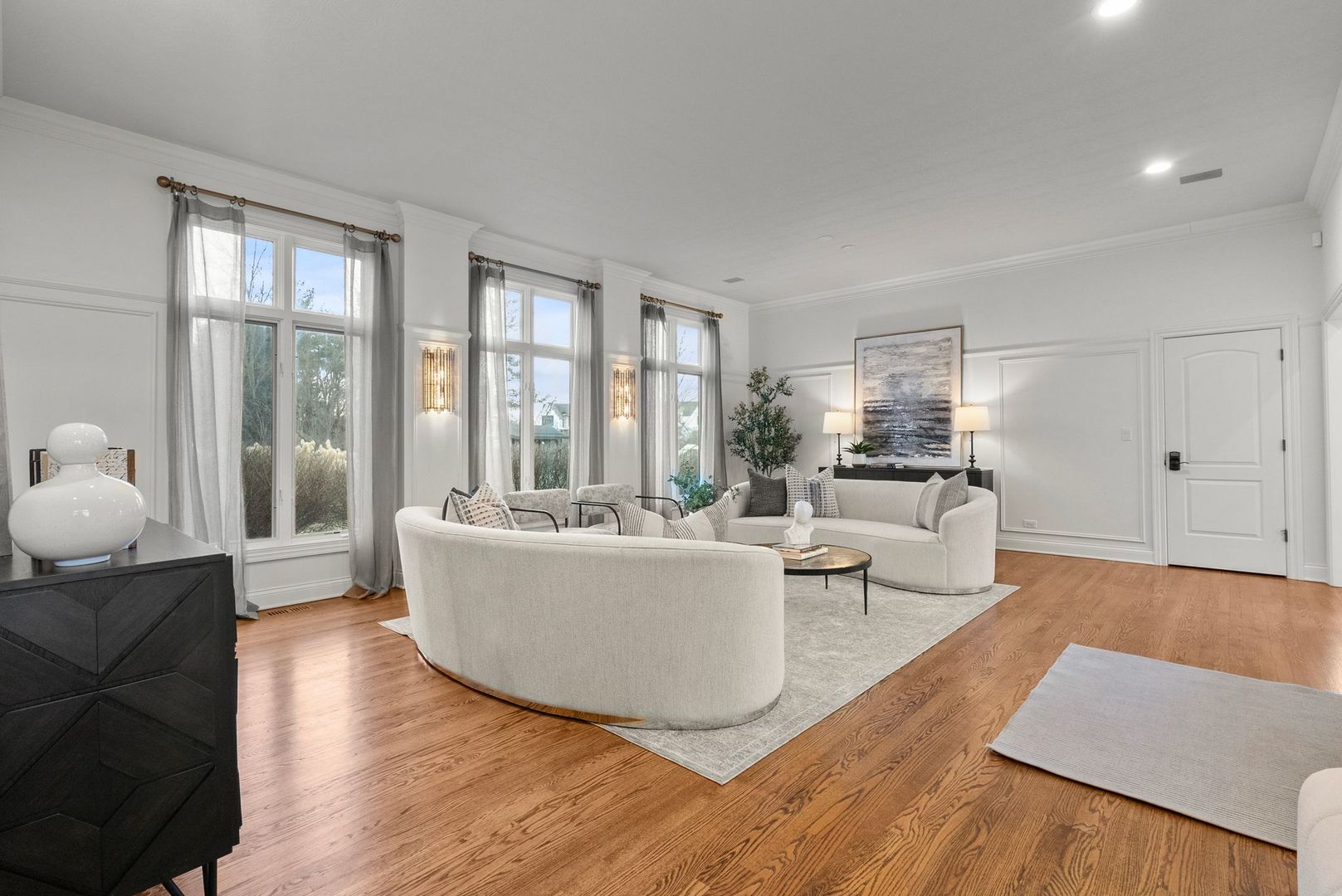 23W711 Hobson Road, Naperville, IL 60540