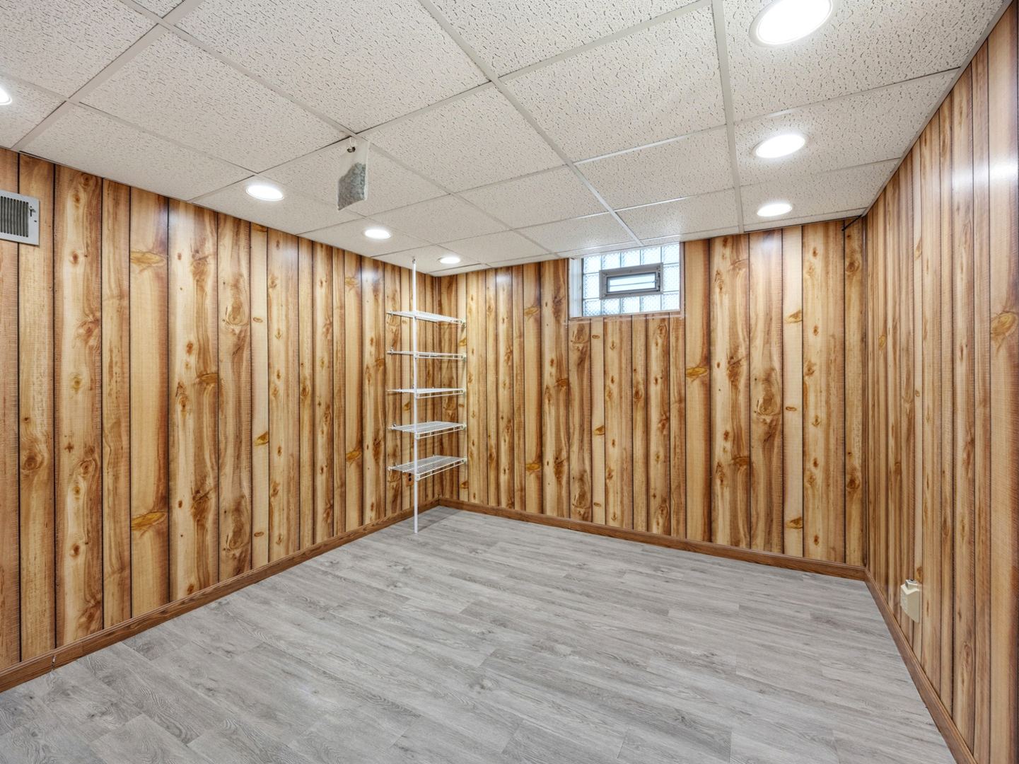 11531 S Kolmar Avenue, Alsip, IL 60803