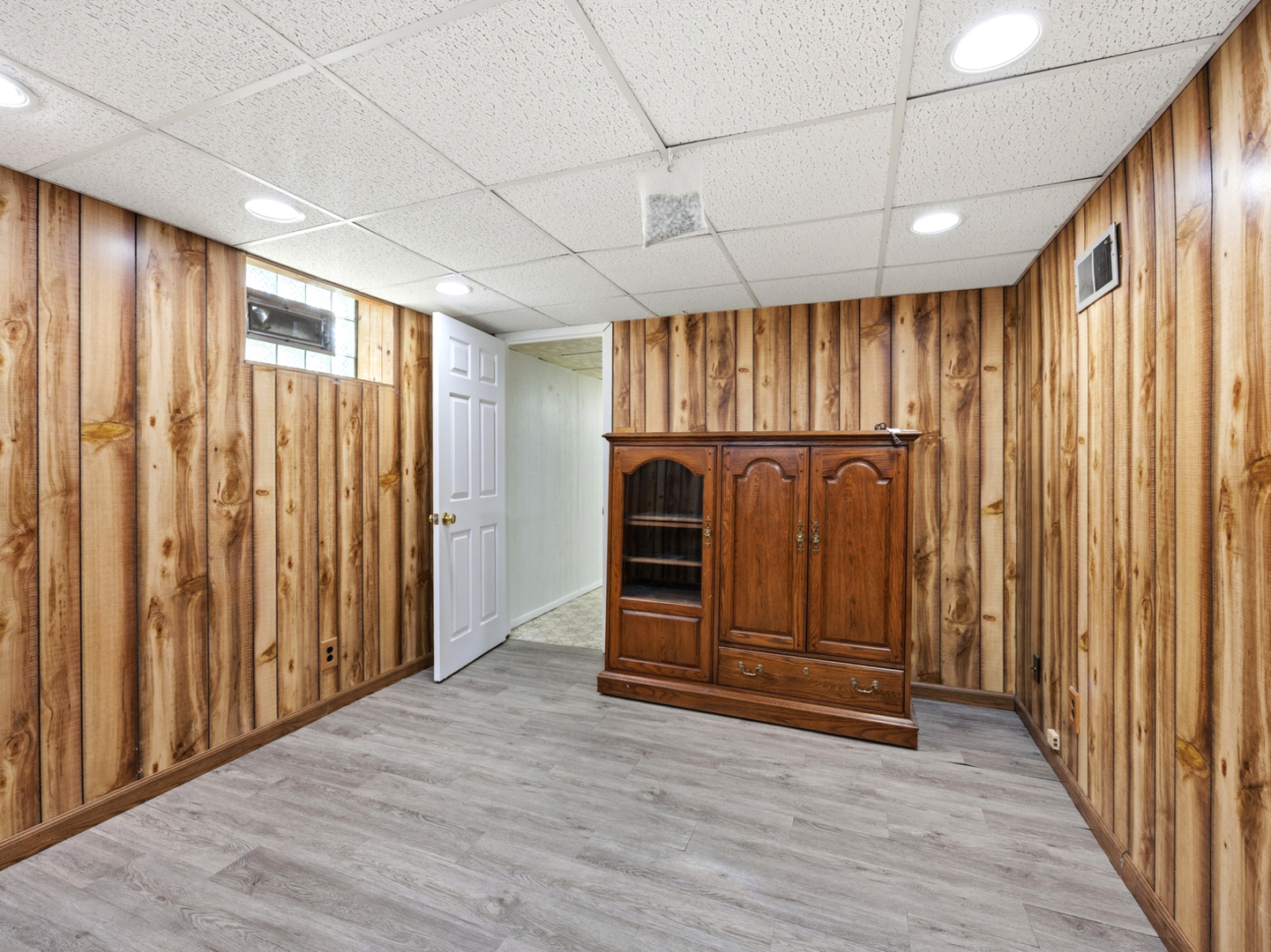 11531 S Kolmar Avenue, Alsip, IL 60803