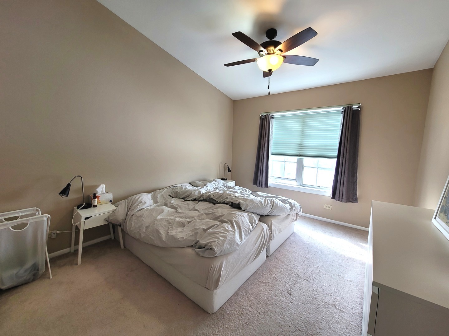 615 Newbury Lane, Schaumburg, IL 60173