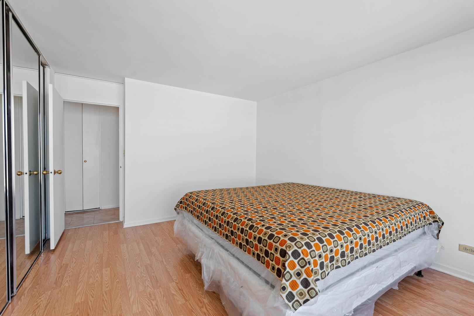 5455 N Sheridan Road #3611, Chicago, IL 60640