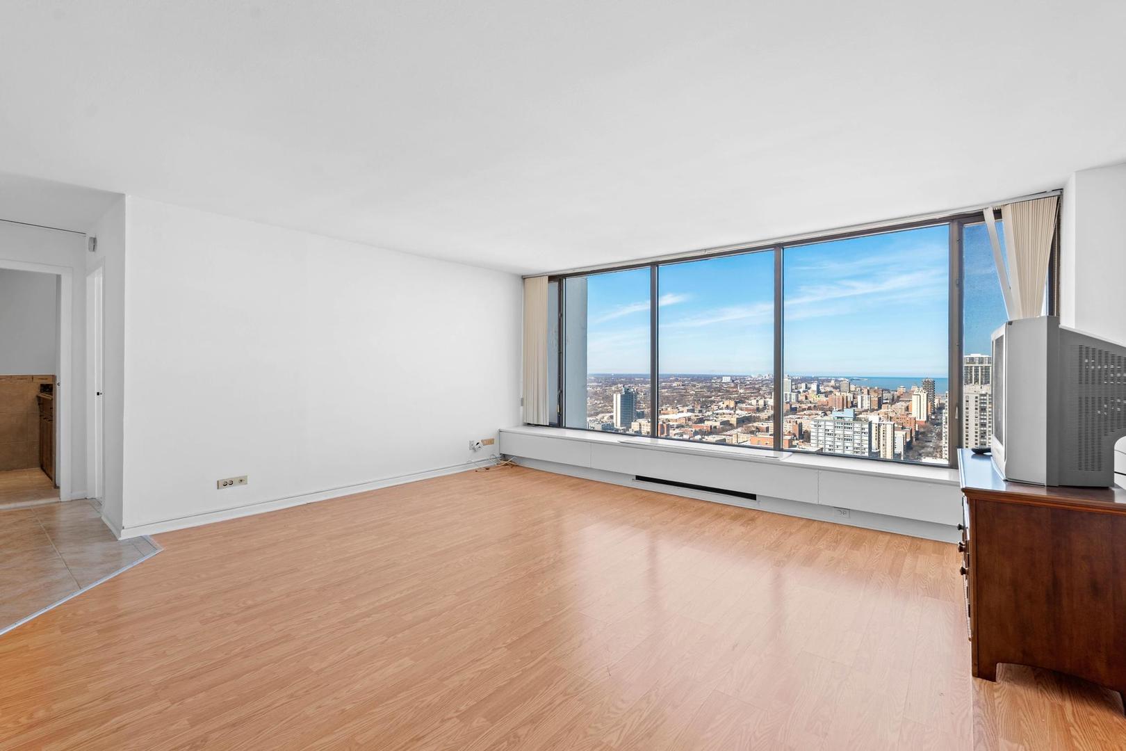 5455 N Sheridan Road #3611, Chicago, IL 60640