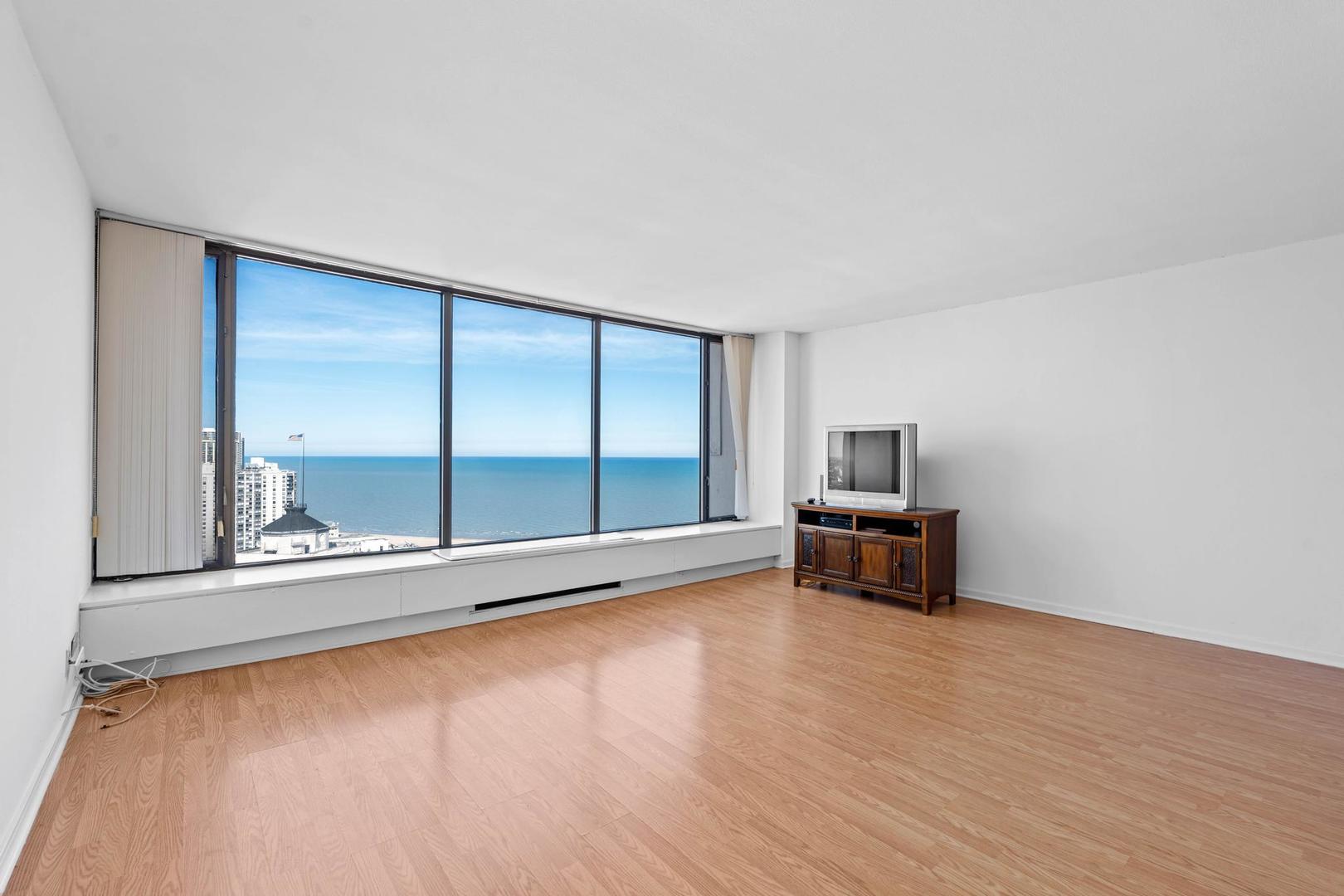 5455 N Sheridan Road #3611, Chicago, IL 60640