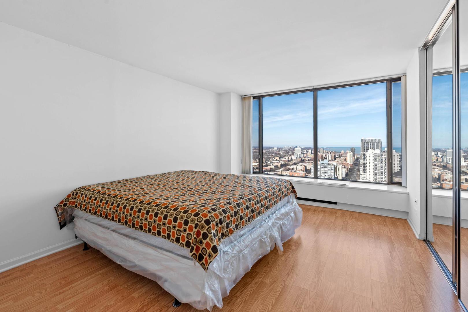 5455 N Sheridan Road #3611, Chicago, IL 60640