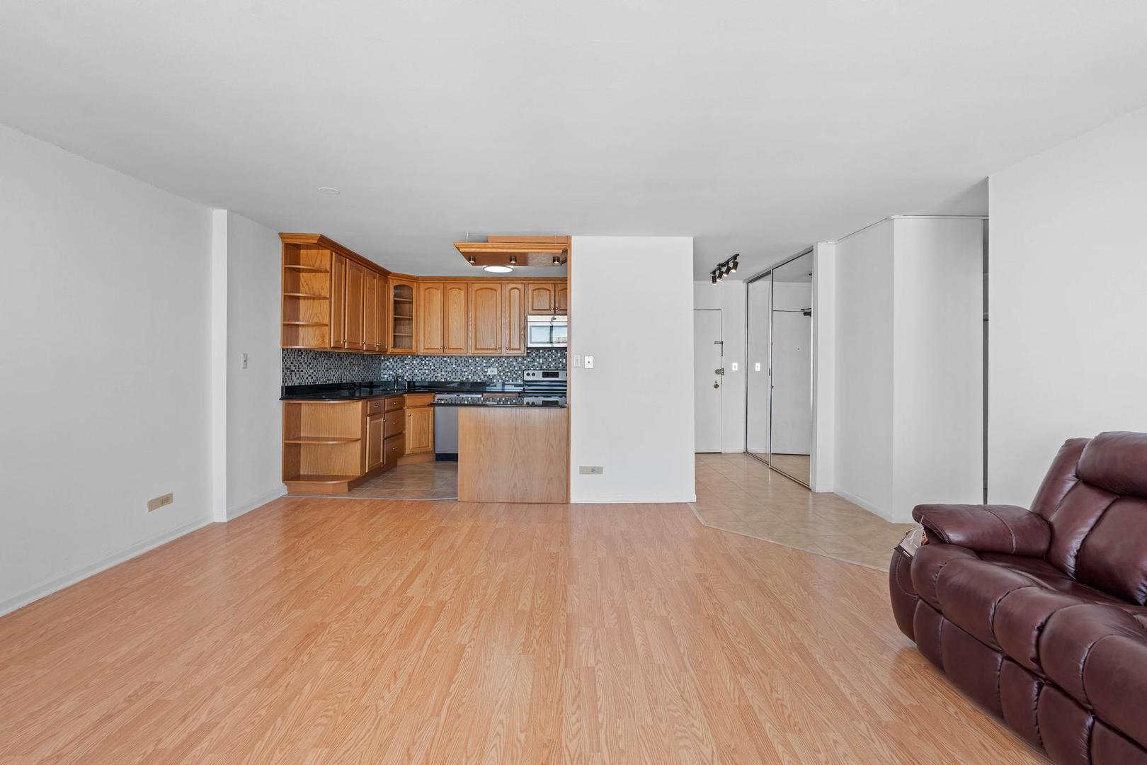 5455 N Sheridan Road #3611, Chicago, IL 60640