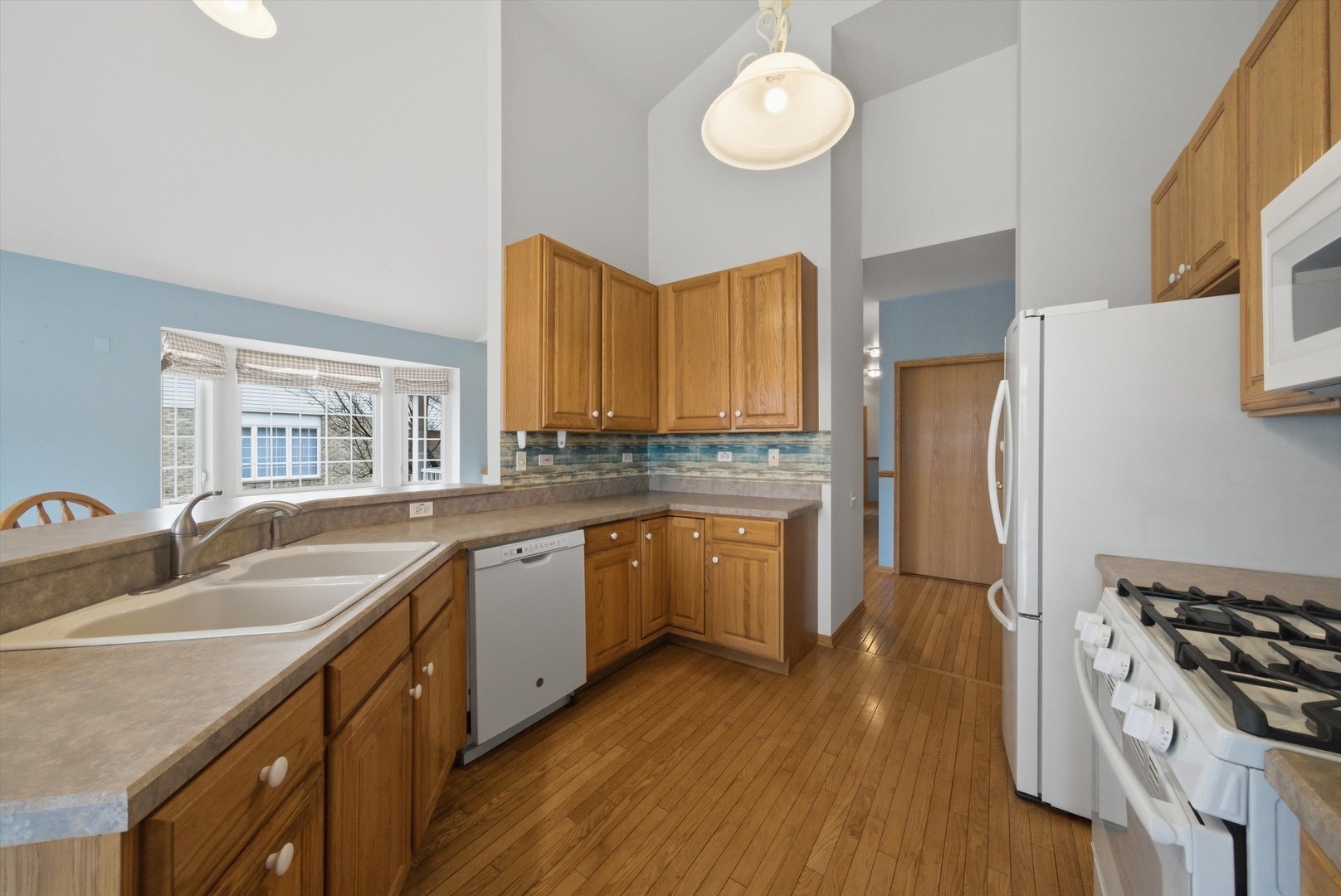 18144 Lake Shore Drive, Orland Park, IL 60467