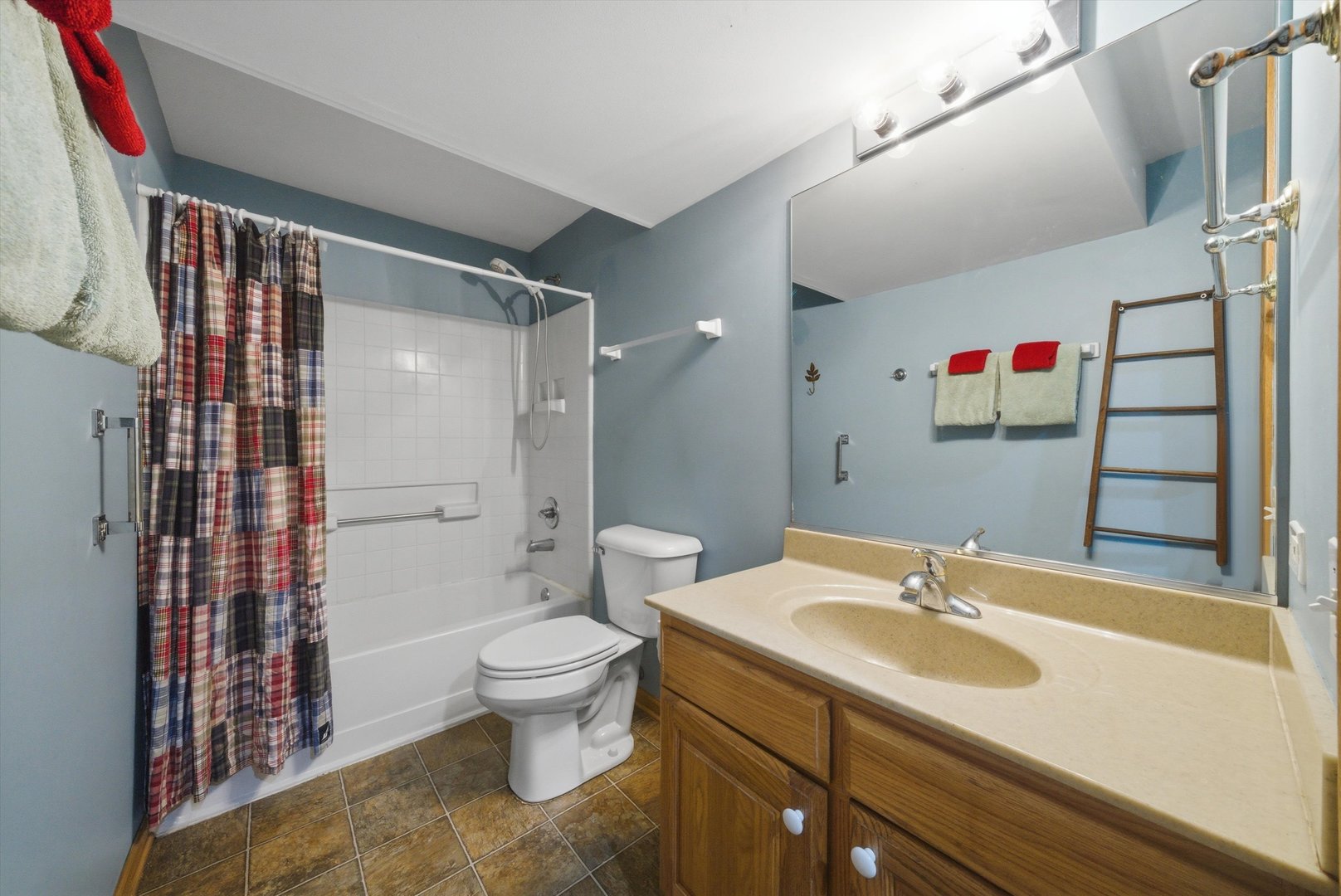 18144 Lake Shore Drive, Orland Park, IL 60467