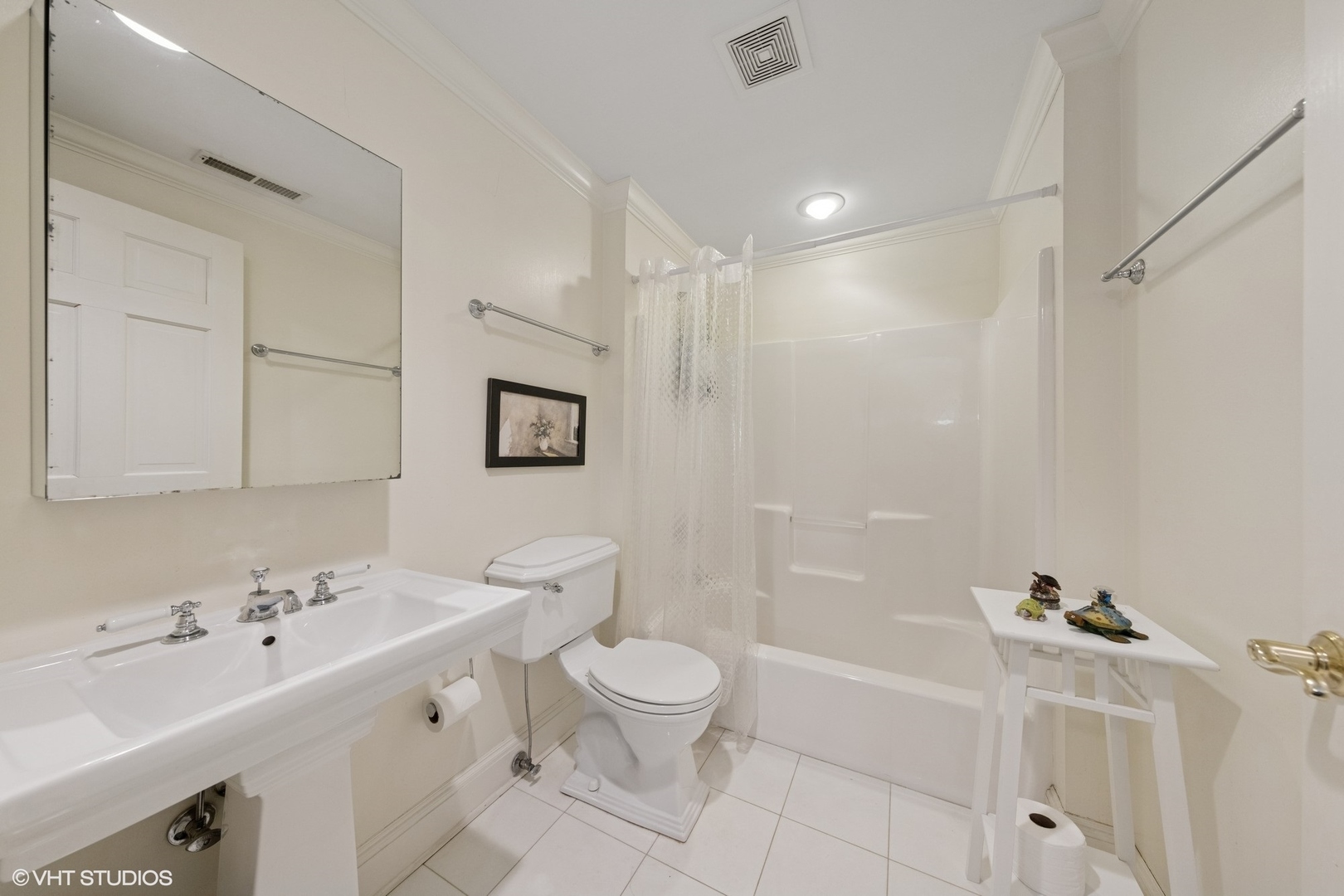 440 Woodside Avenue, Hinsdale, IL 60521