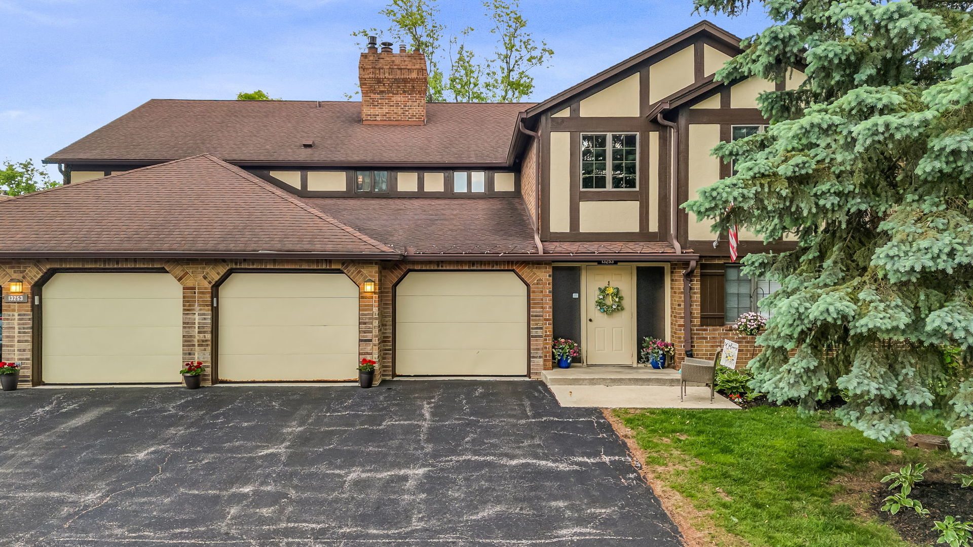 13253 S Oak Ridge Trail #2B, Palos Heights, IL 60463