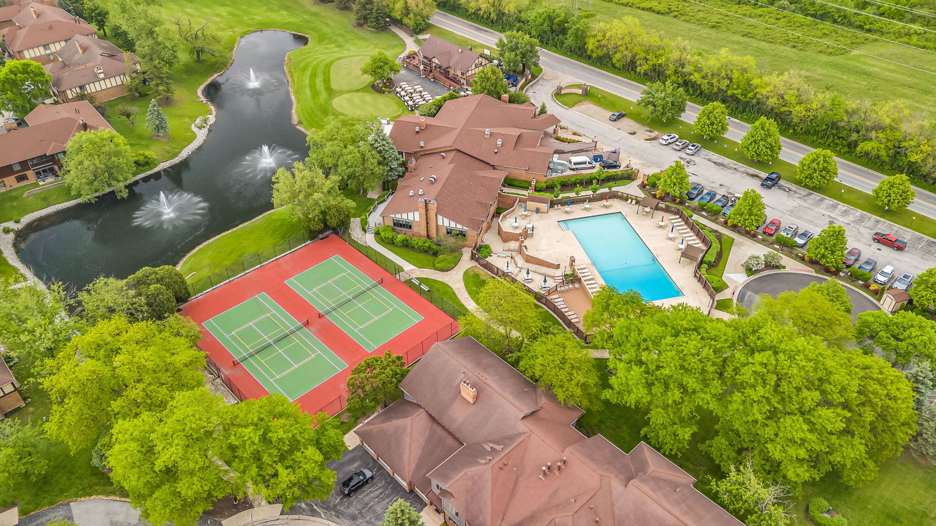 13253 S Oak Ridge Trail #2B, Palos Heights, IL 60463