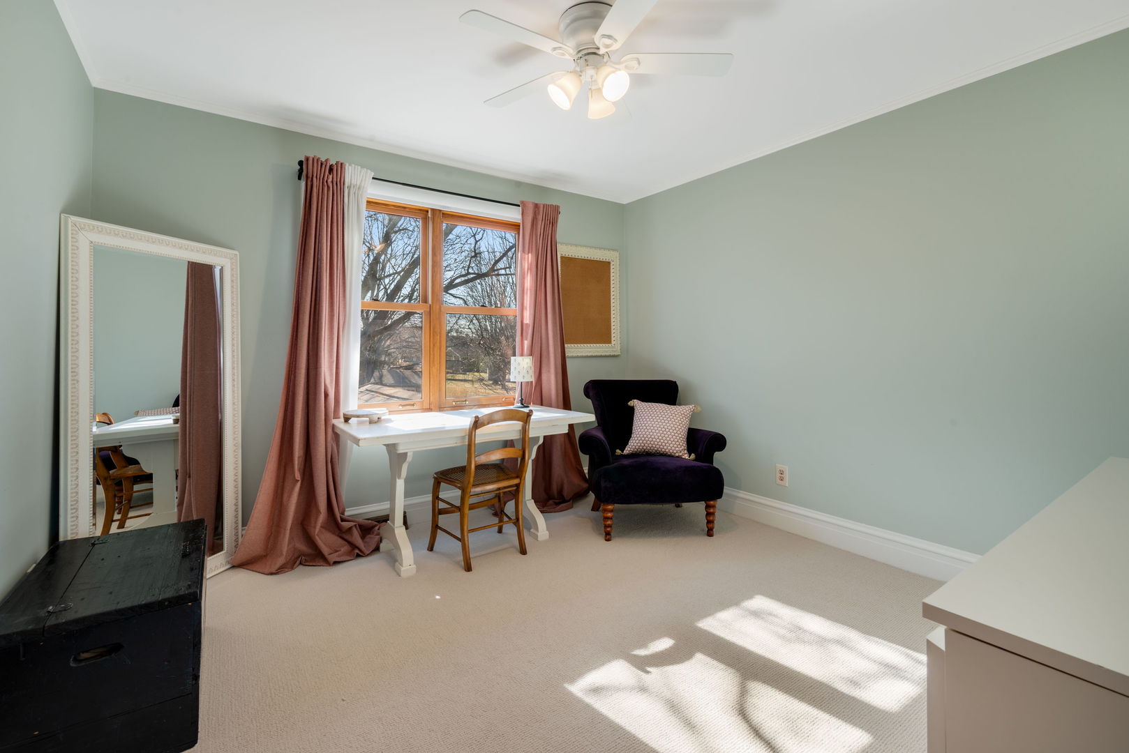 39W113 Ridge Line Road, St. Charles, IL 60175