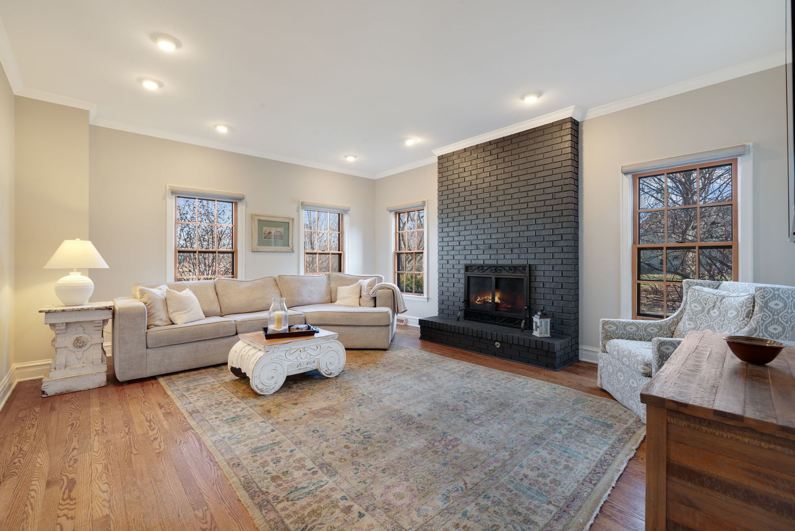 39W113 Ridge Line Road, St. Charles, IL 60175