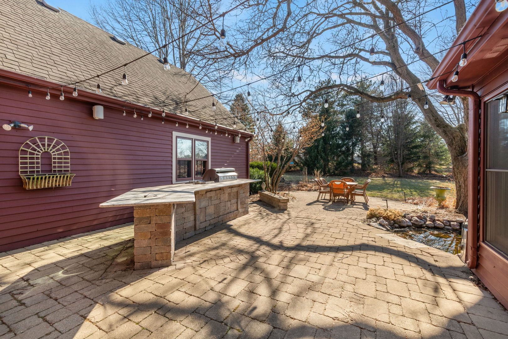 39W113 Ridge Line Road, St. Charles, IL 60175