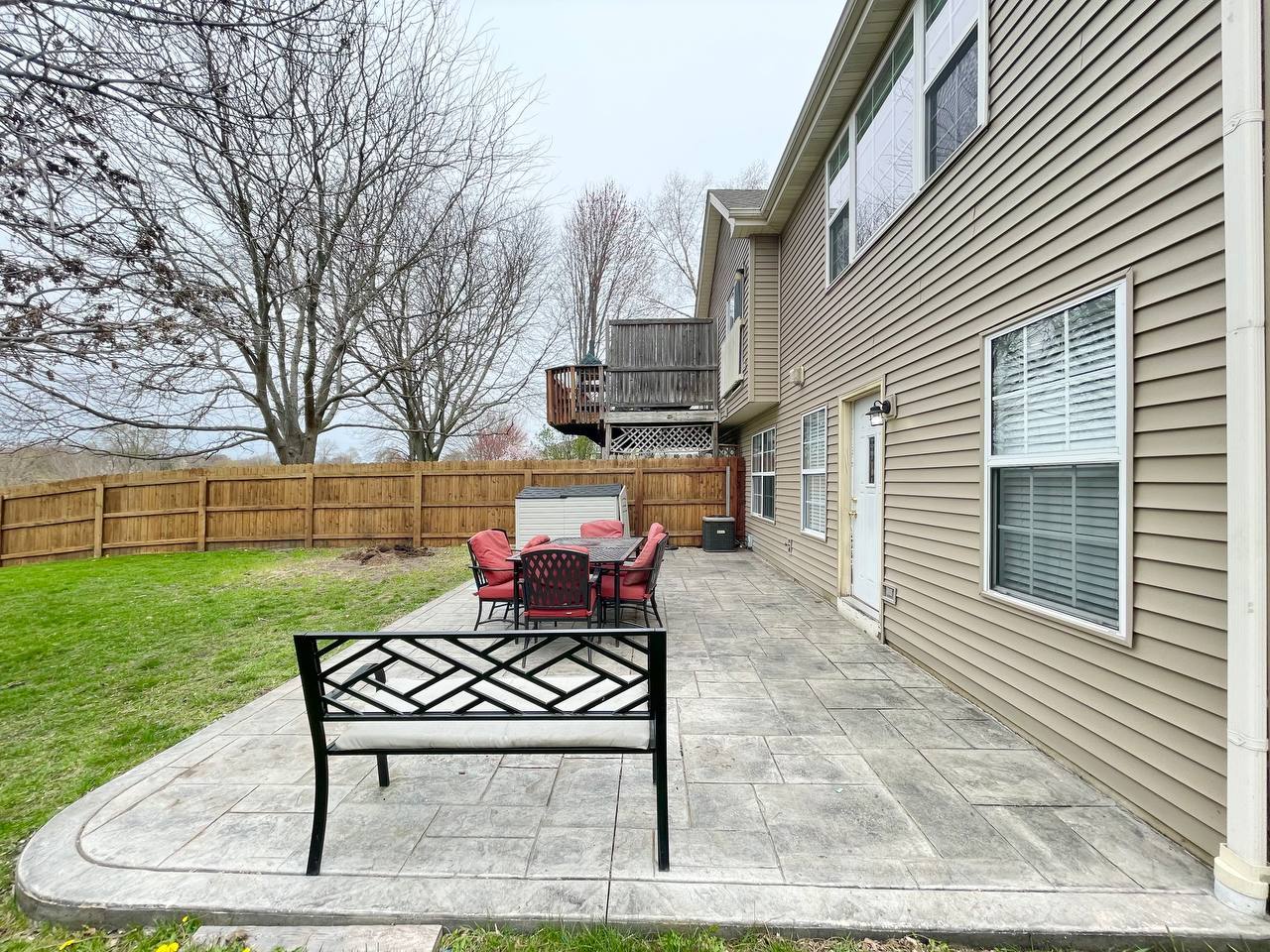 452 GLORIA Lane #452, Oswego, IL 60543