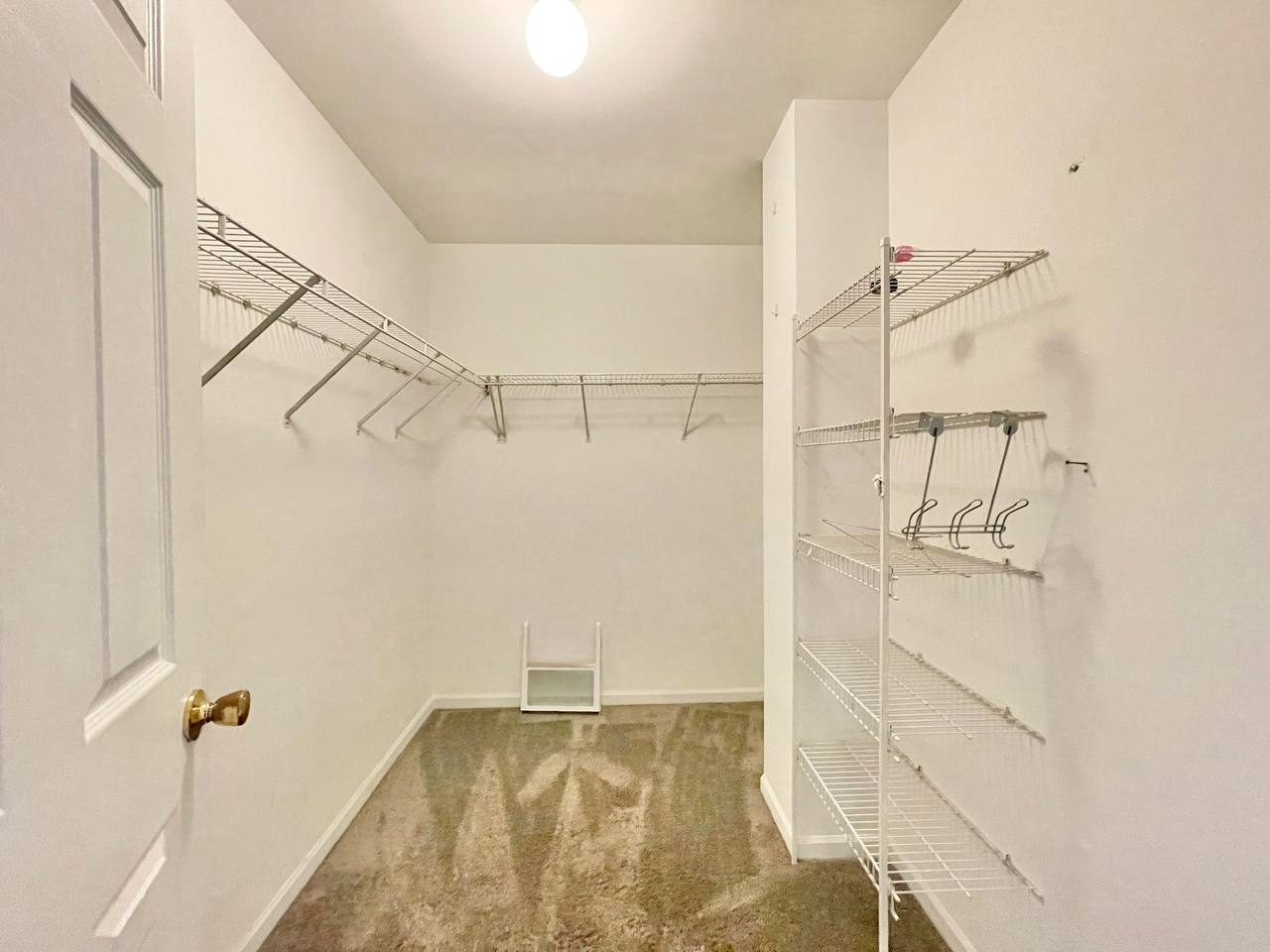 452 GLORIA Lane #452, Oswego, IL 60543