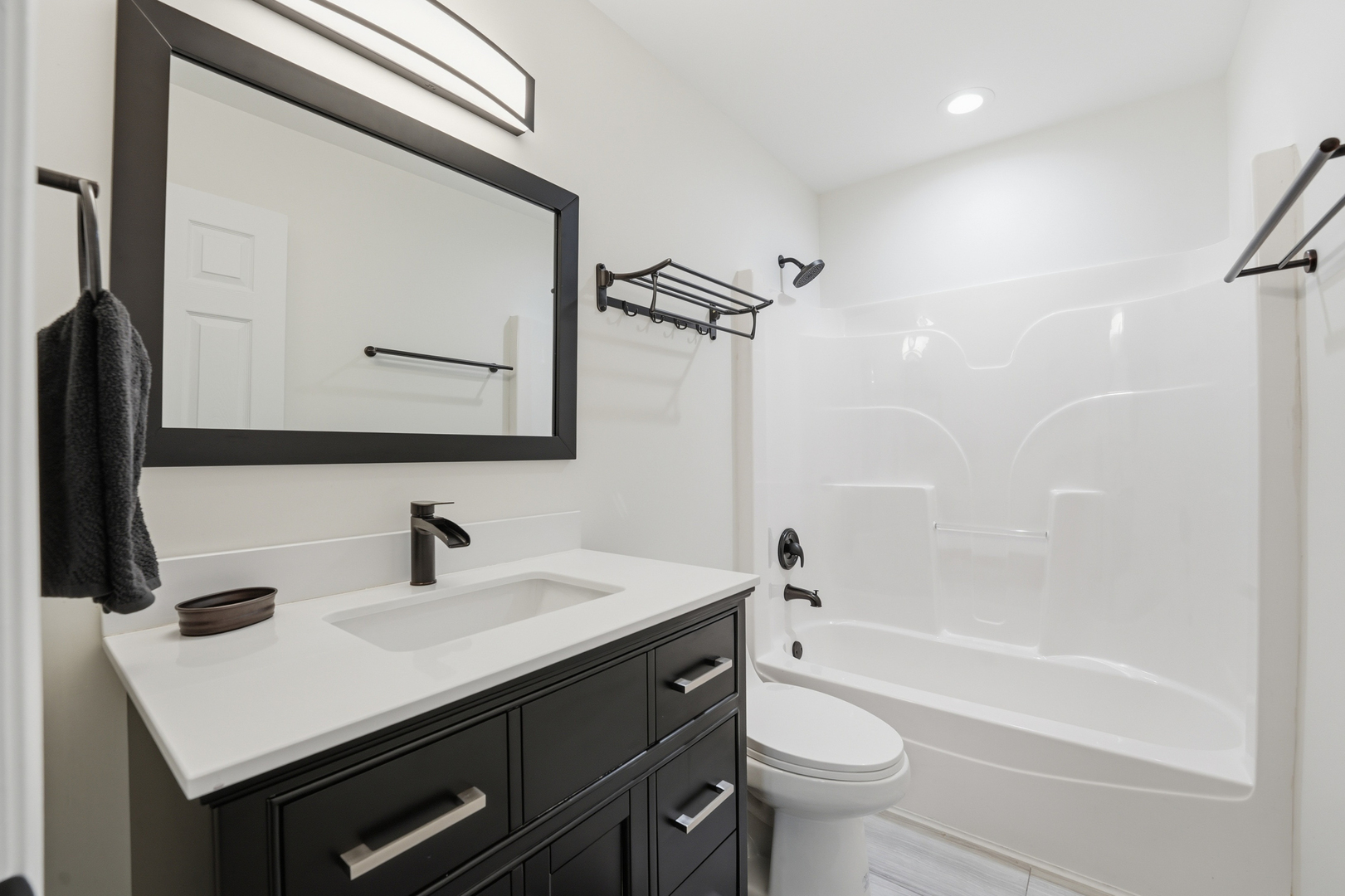 1124 Bartholdi Court, Carol Stream, IL 60188