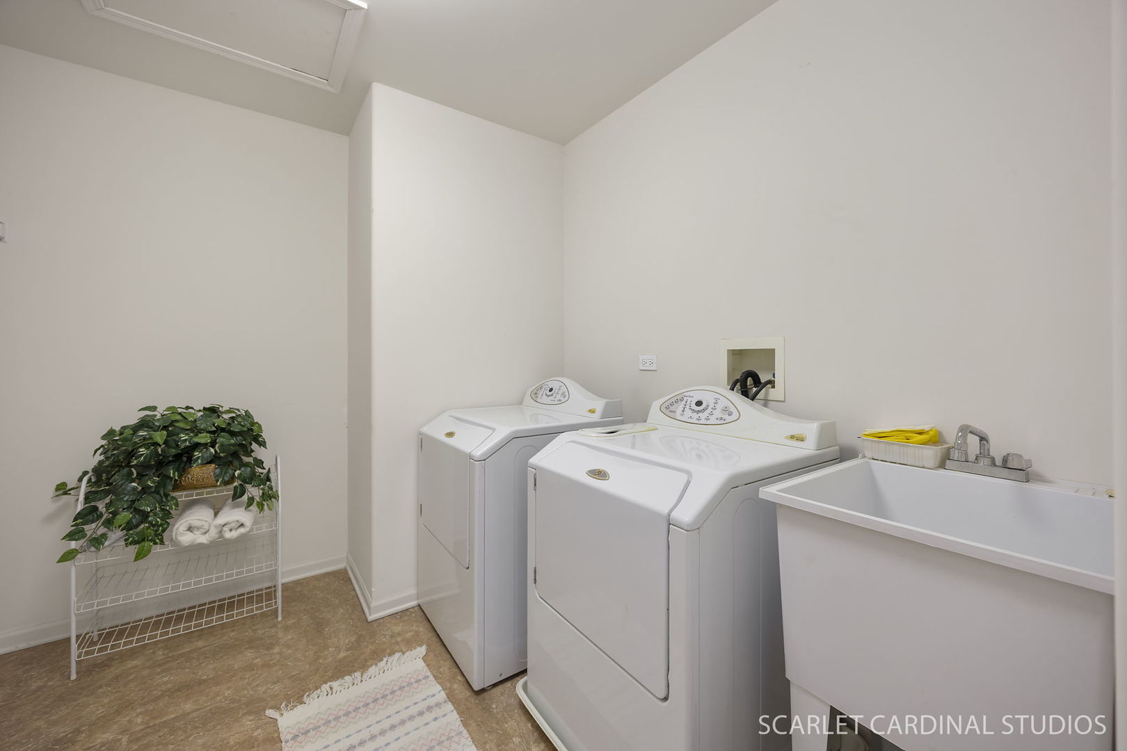 1661 Trails End Lane, Bolingbrook, IL 60490