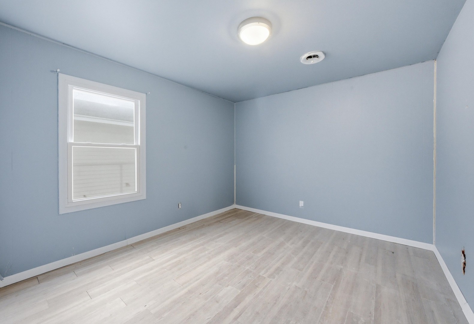 2106 216th Street, Sauk Village, IL 60411