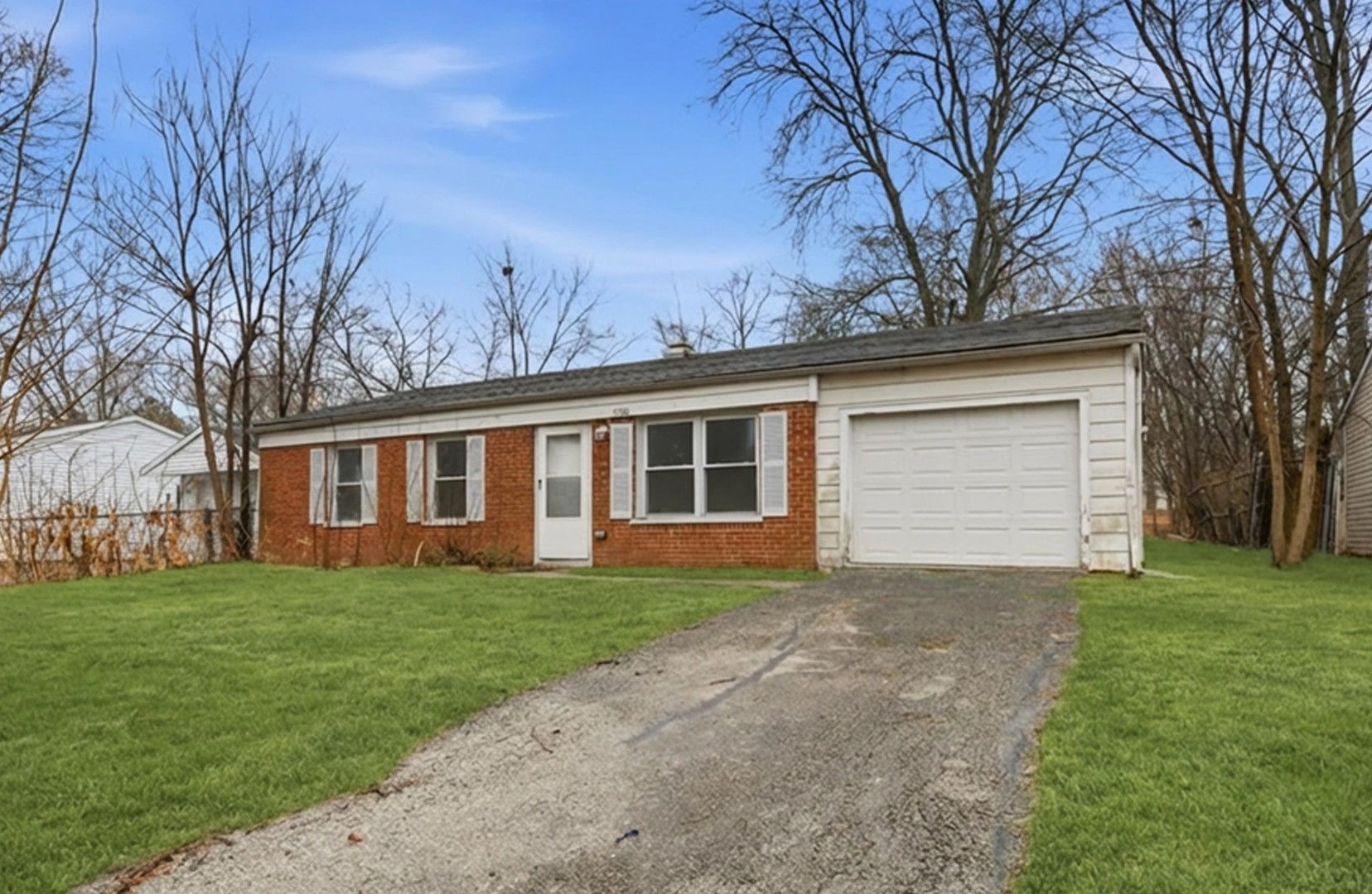 2106 216th Street, Sauk Village, IL 60411