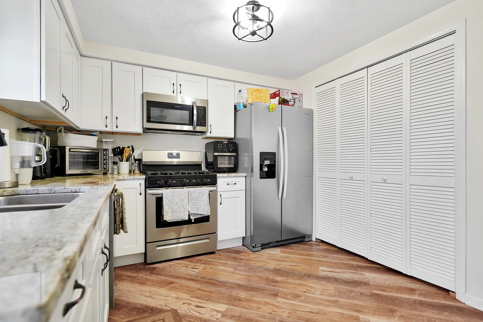 135 N Cook Street, Braidwood, IL 60408