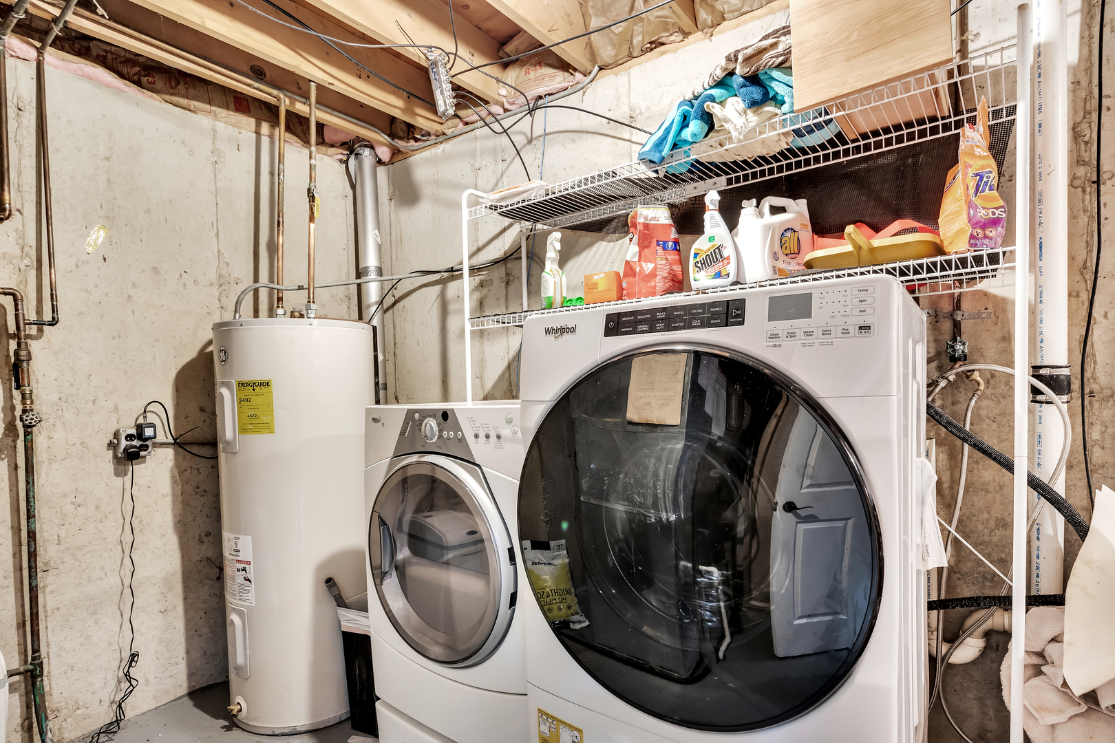 66 Hunt Trail, Lake Barrington, IL 60010