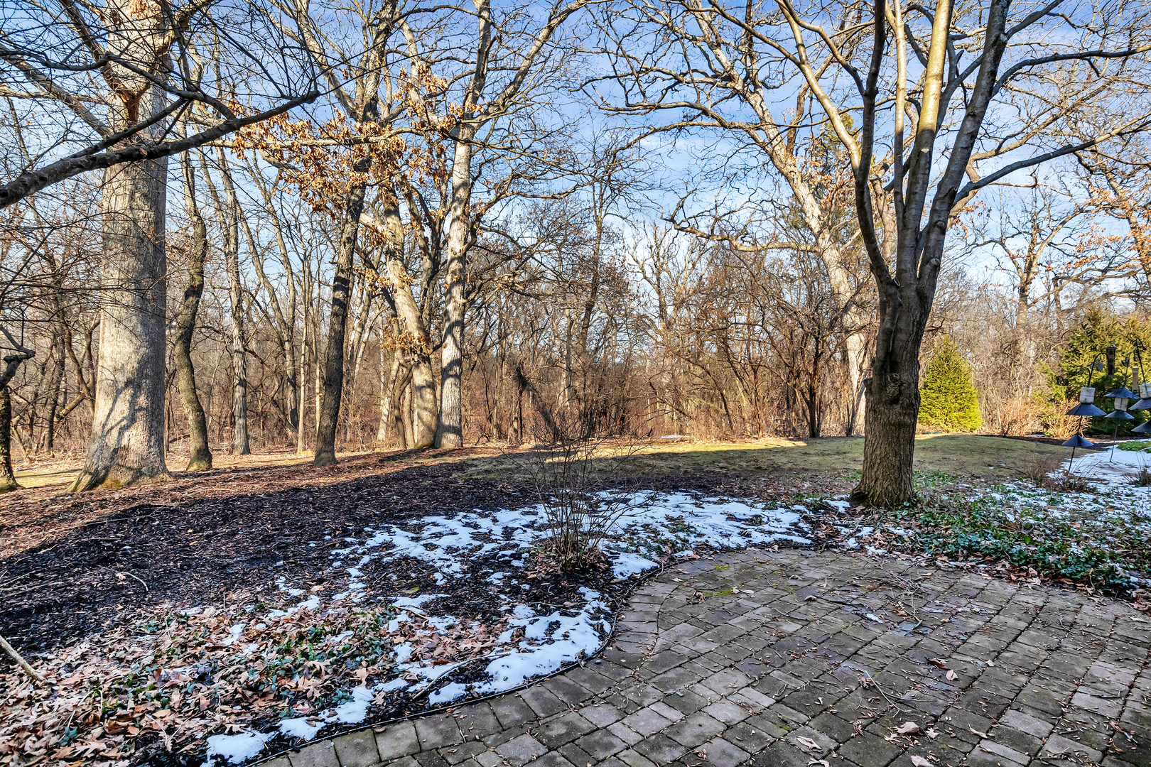 66 Hunt Trail, Lake Barrington, IL 60010