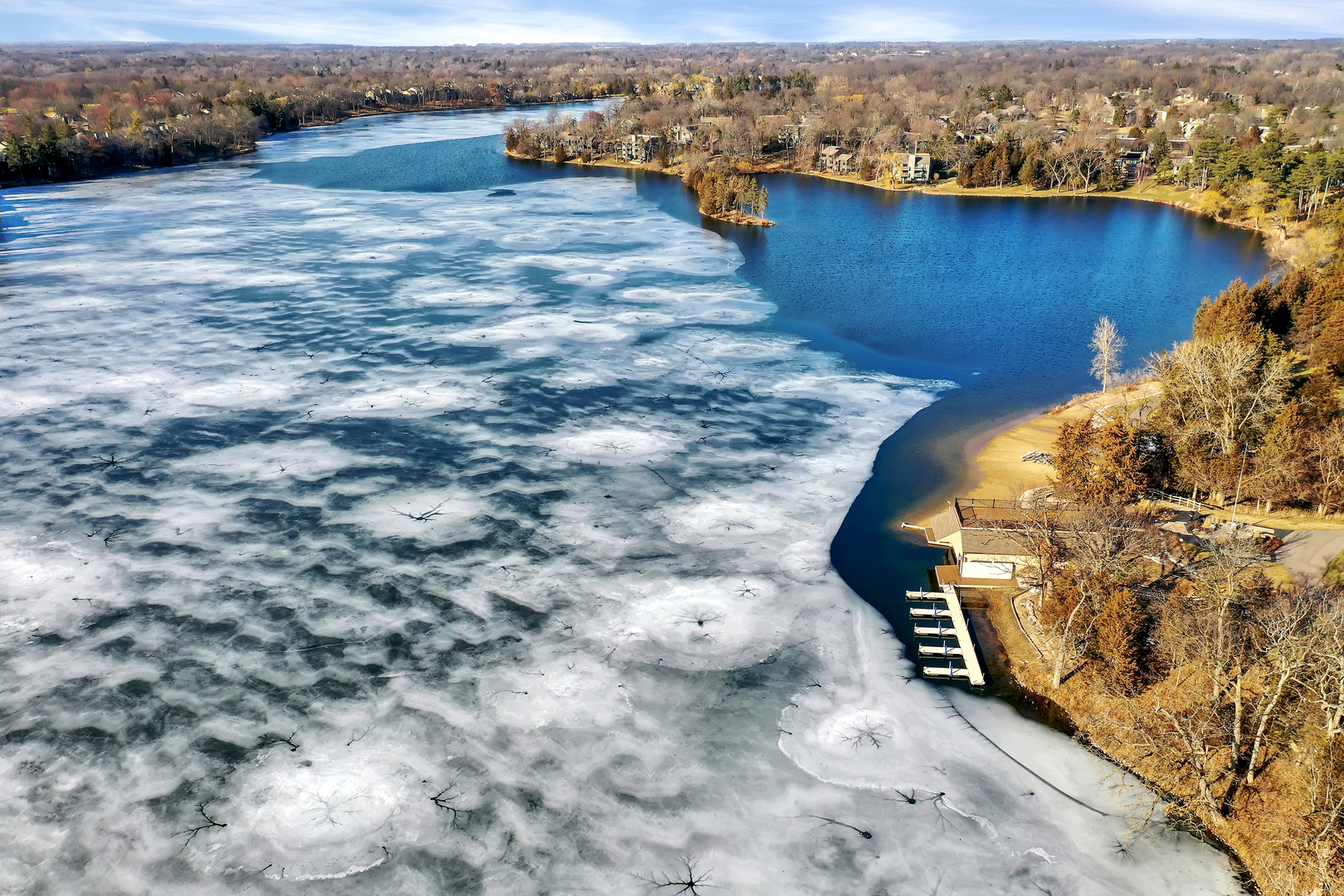 66 Hunt Trail, Lake Barrington, IL 60010