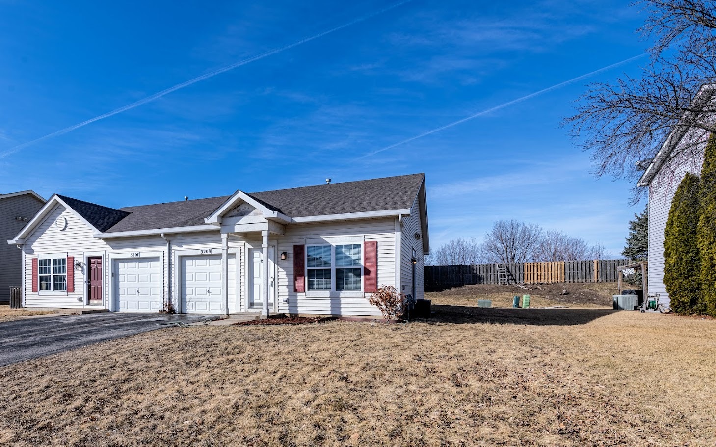 3209 Hoffman Street, Plano, IL 60545