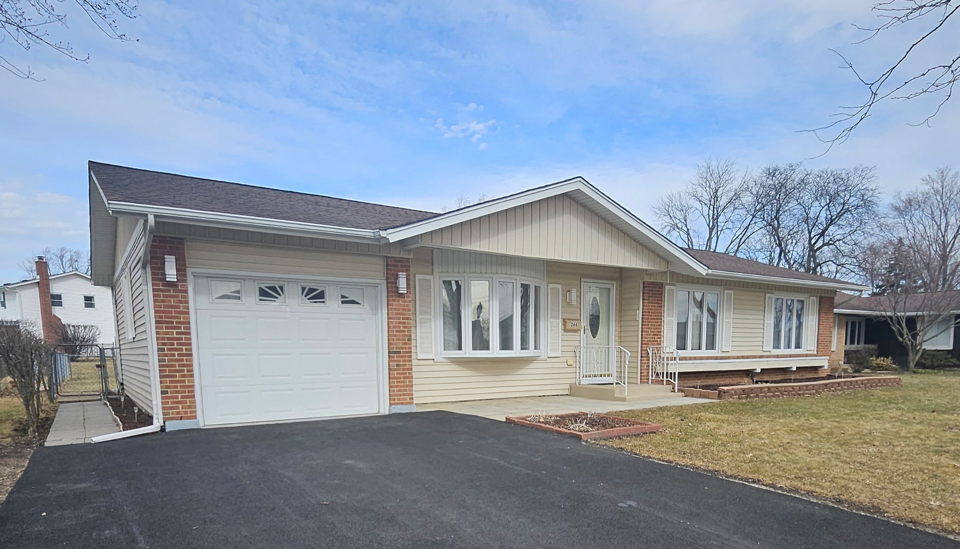 266 Trowbridge Road, Elk Grove Village, IL 60007