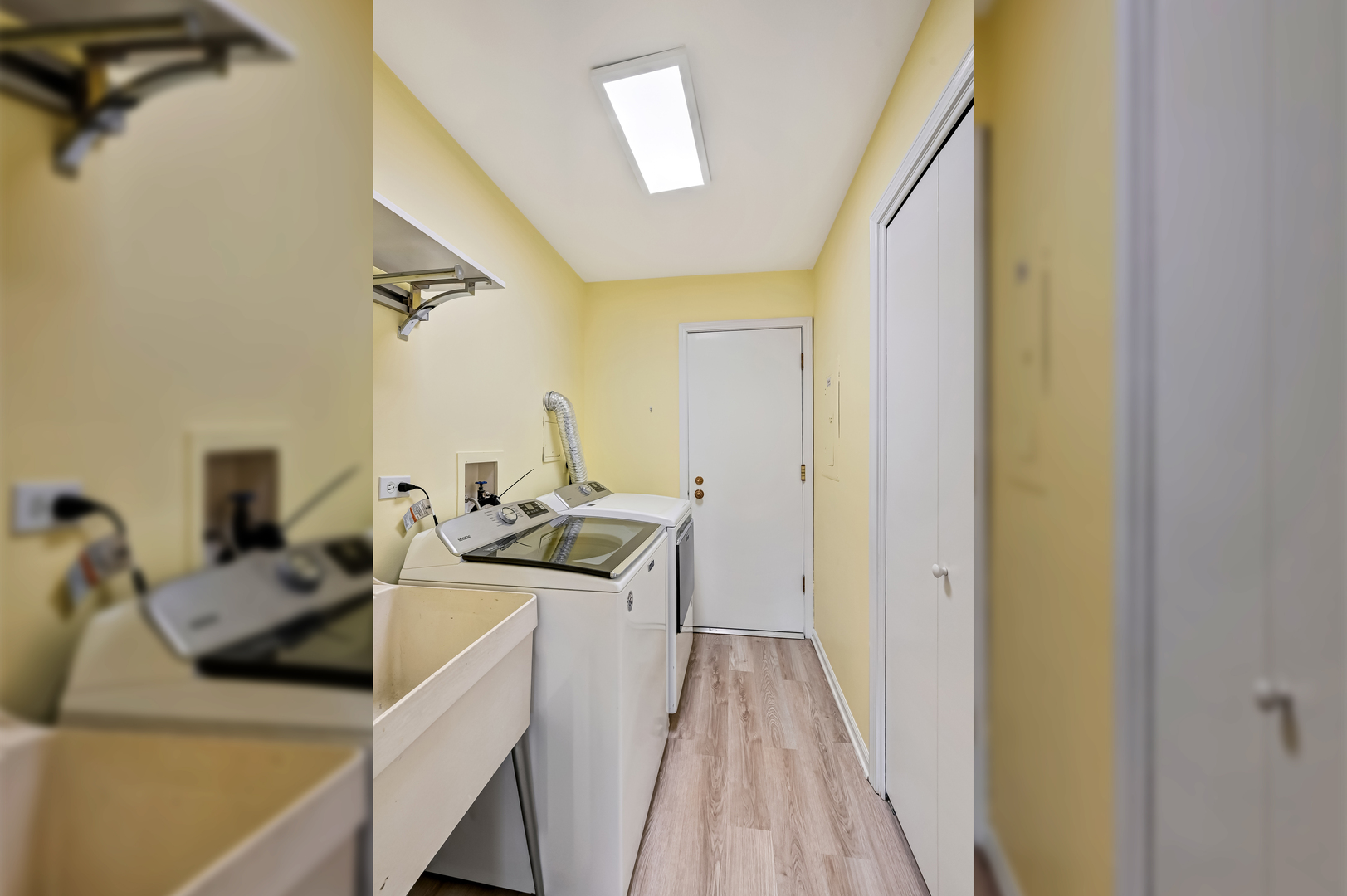 601 Lake Hinsdale Drive #112, Willowbrook, IL 60527