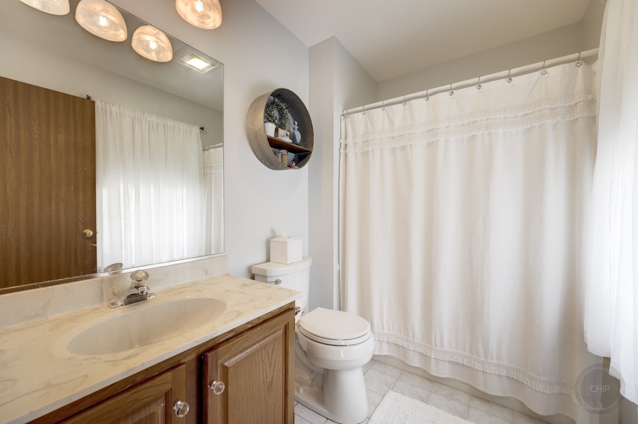 4606 Carrier Circle, Plainfield, IL 60586