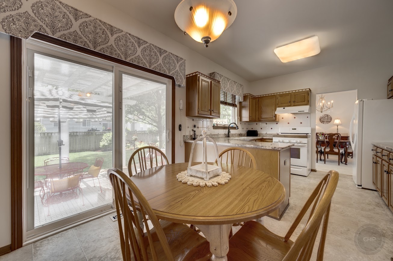 4606 Carrier Circle, Plainfield, IL 60586