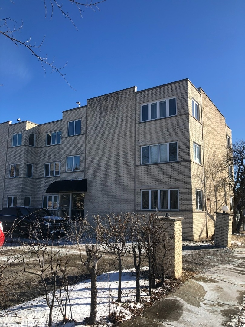 941 N Northwest Highway #3B, Park Ridge, IL 60068