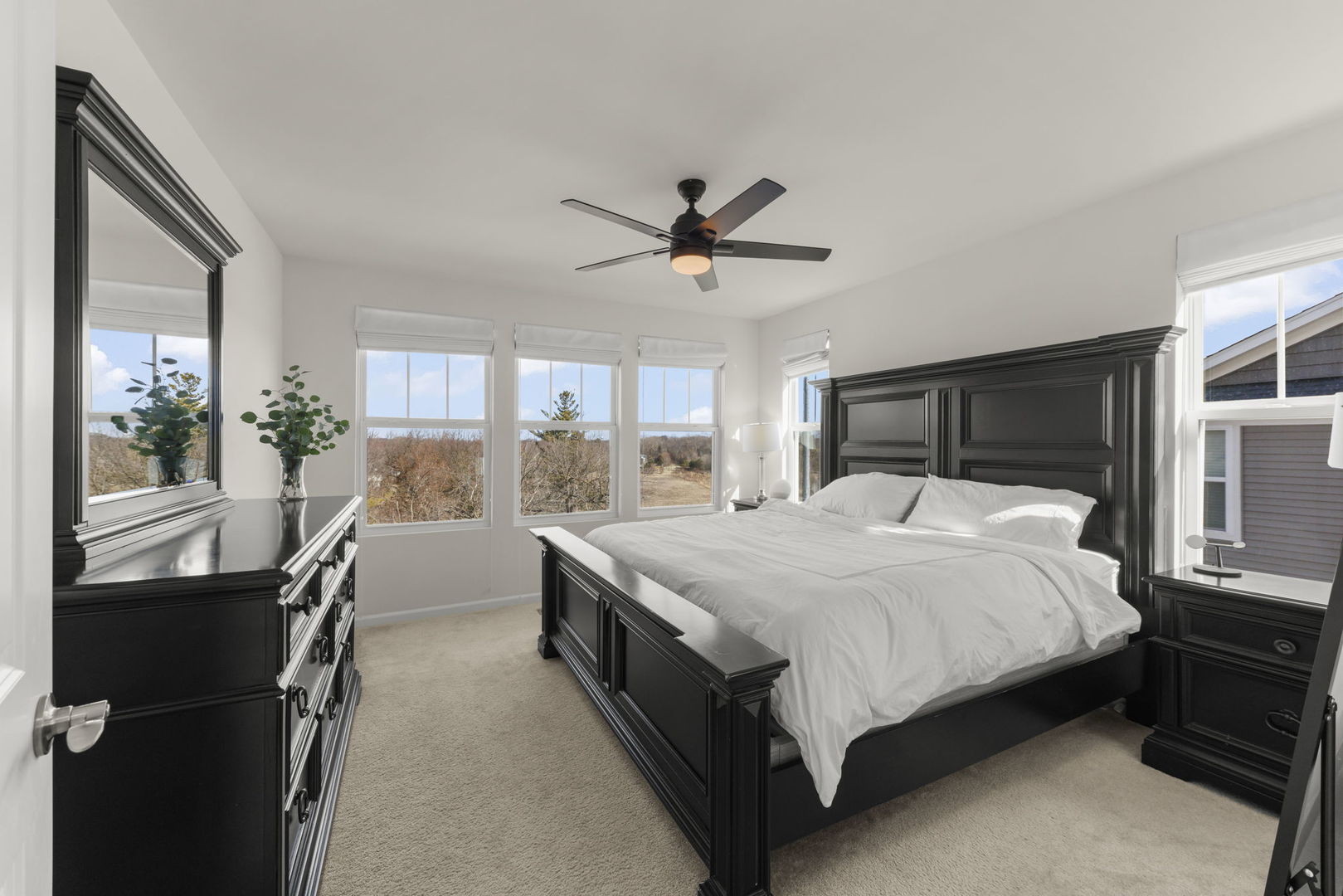 941 Coletta Circle, Naperville, IL 60563