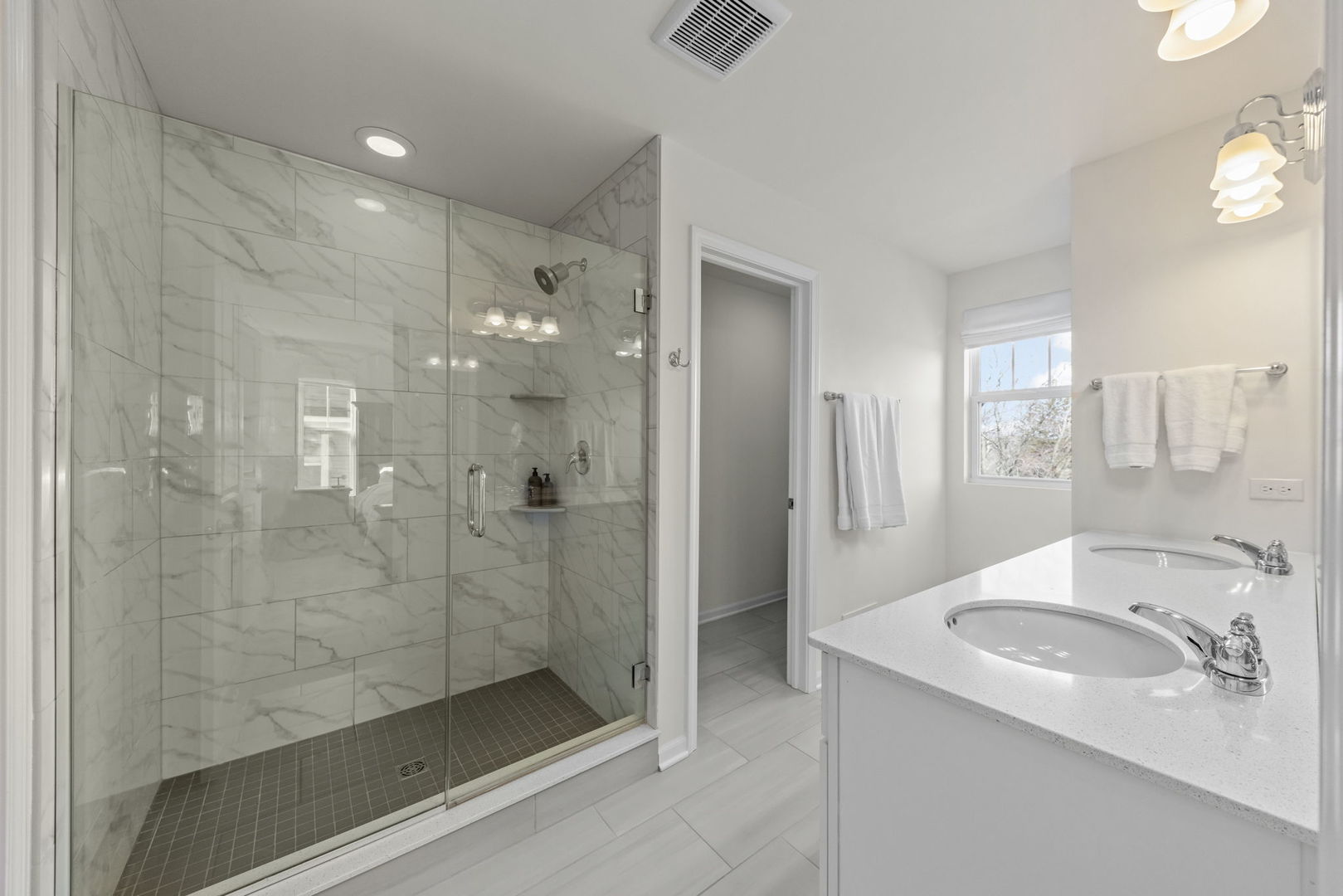 941 Coletta Circle, Naperville, IL 60563