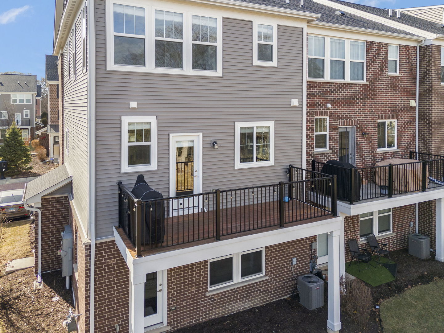 941 Coletta Circle, Naperville, IL 60563