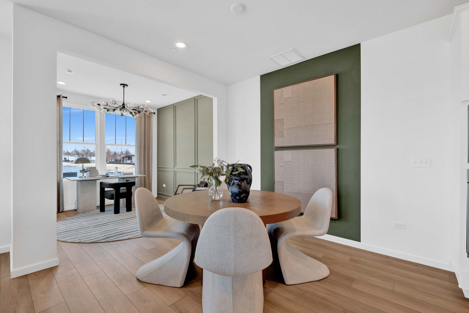 65 Weirich Way #78002, Batavia, IL 60510