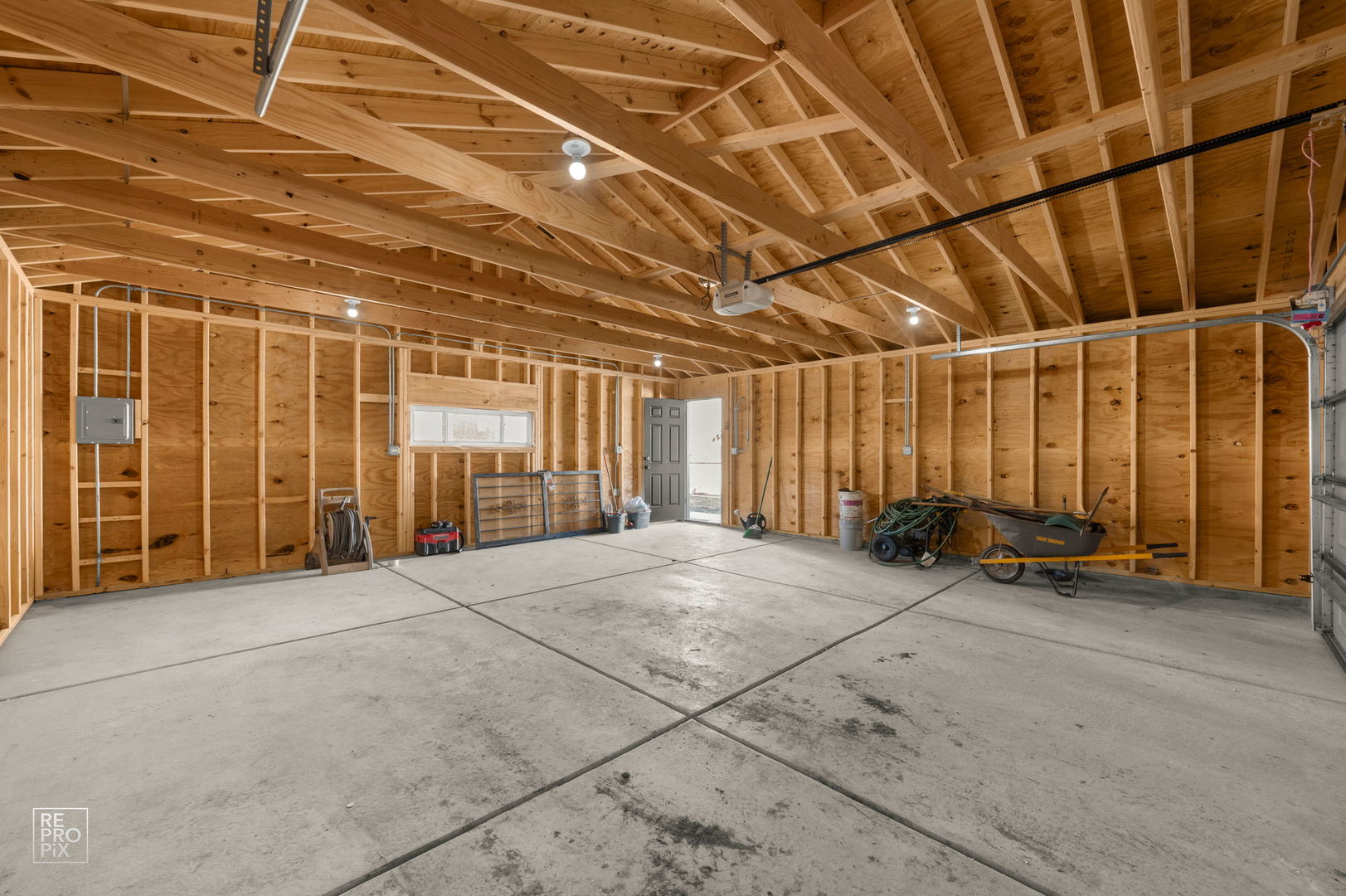 3733 W 58th Street, Chicago, IL 60629