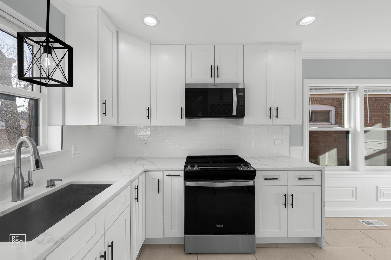 3733 W 58th Street, Chicago, IL 60629