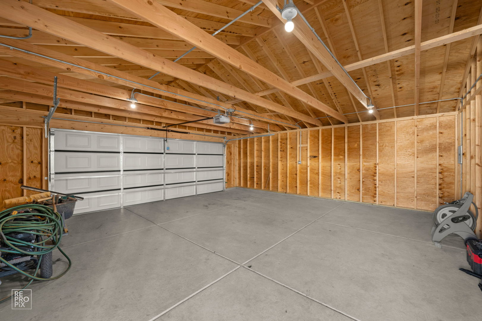 3733 W 58th Street, Chicago, IL 60629