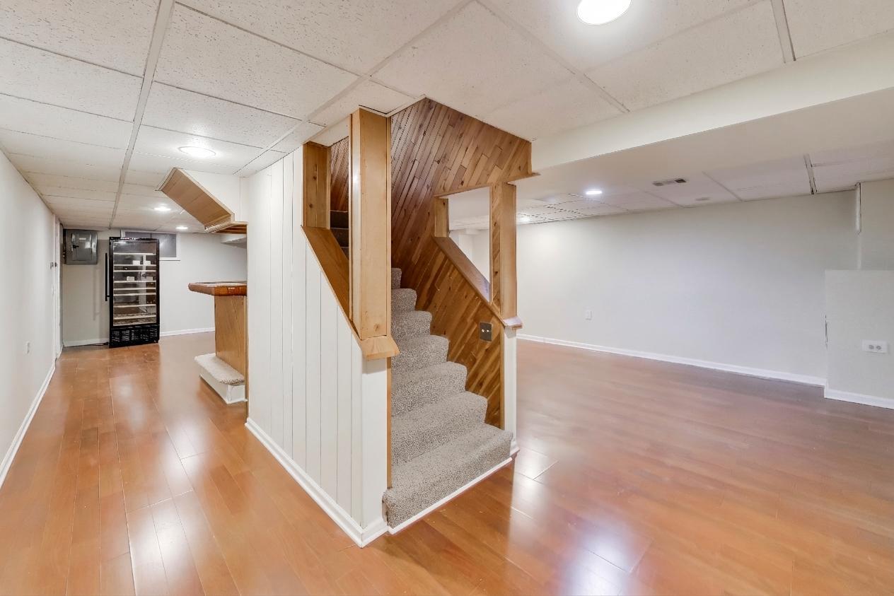 2013 N Windsor Drive, Arlington Heights, IL 60004